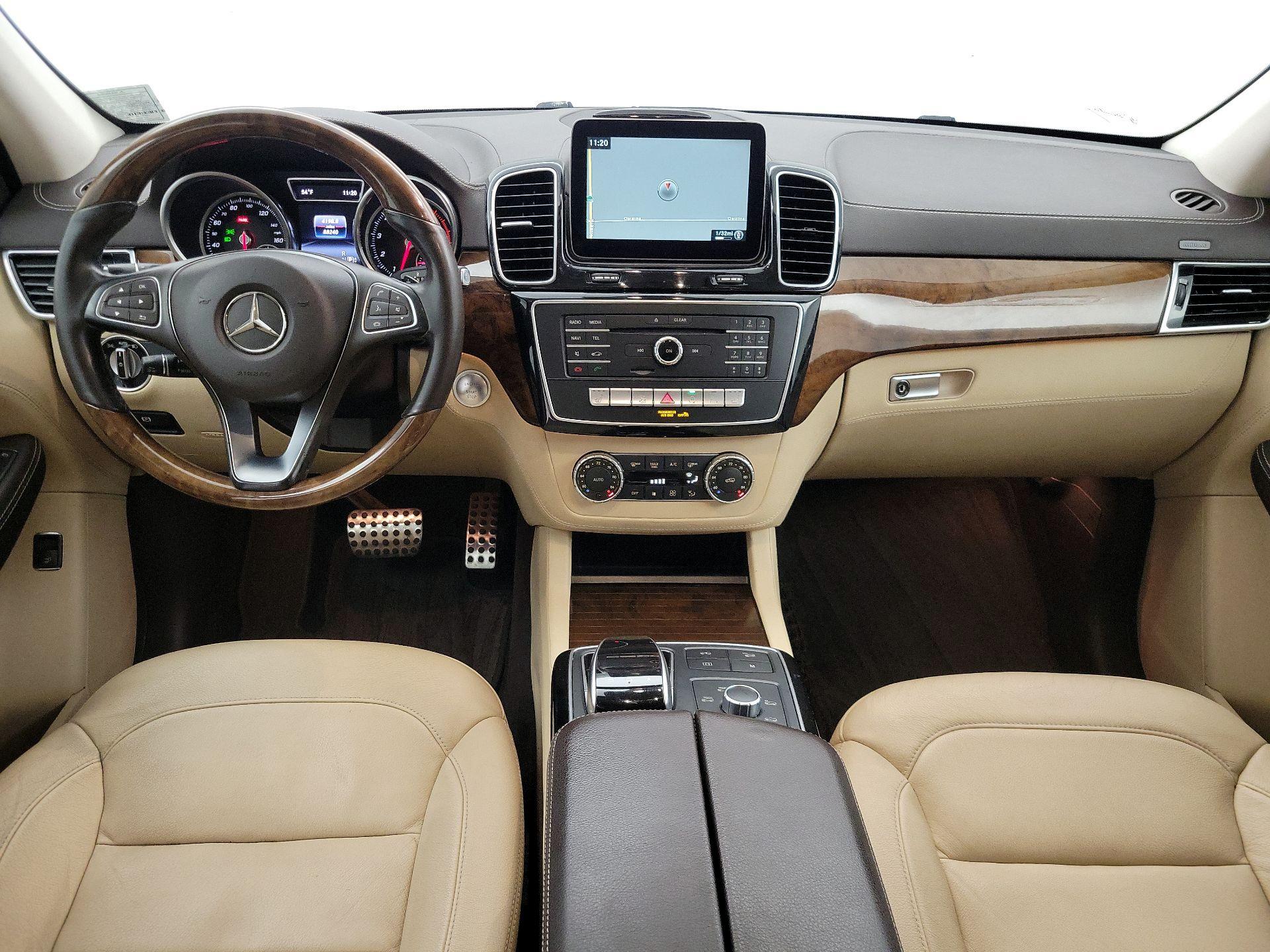 Thumbnail: 2016 Mercedes-Benz GLE - 9