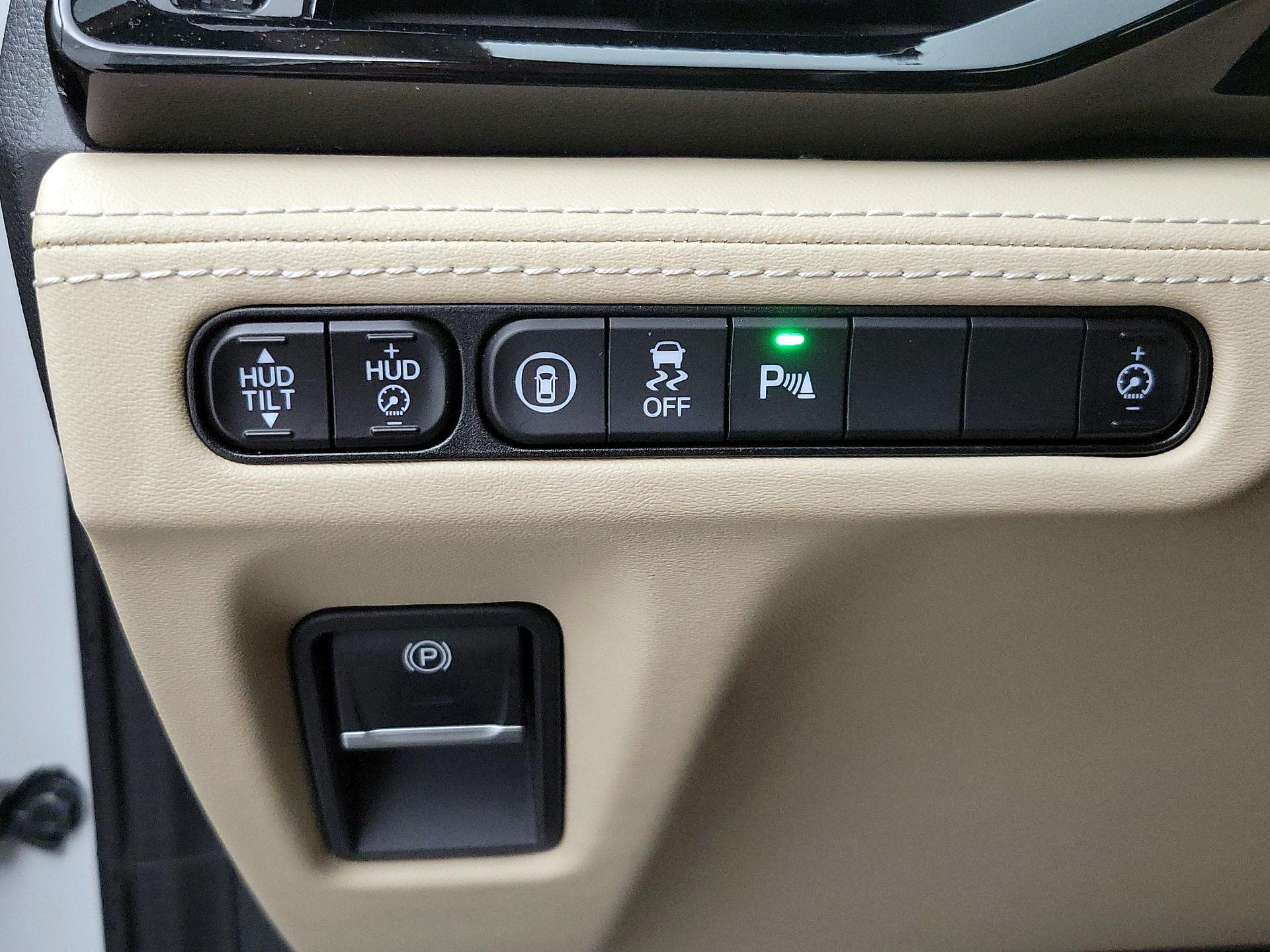 Thumbnail: 2022 Acura MDX - 13