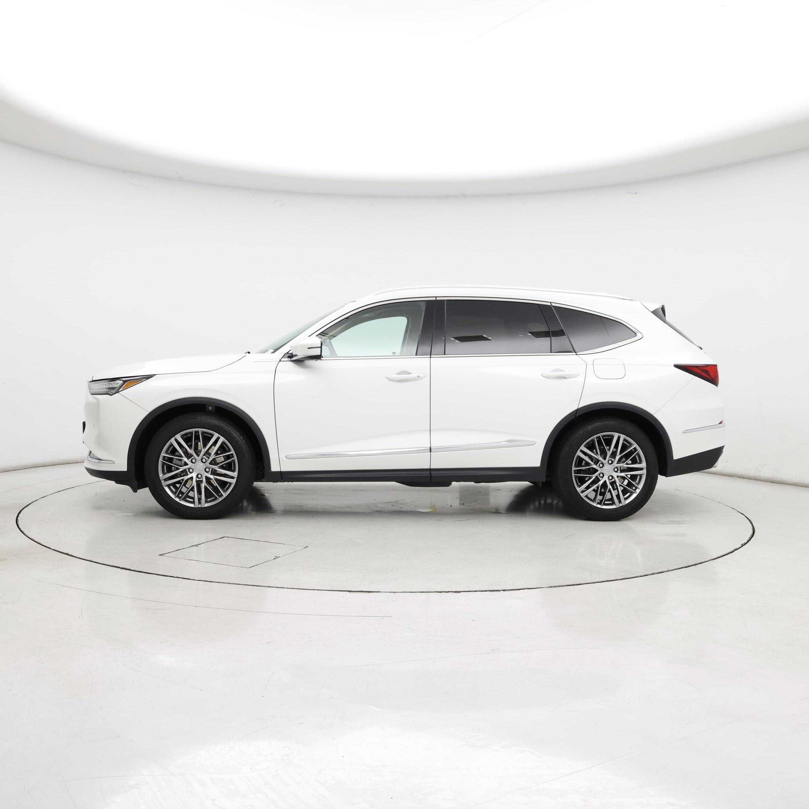 Thumbnail: 2022 Acura MDX - 3