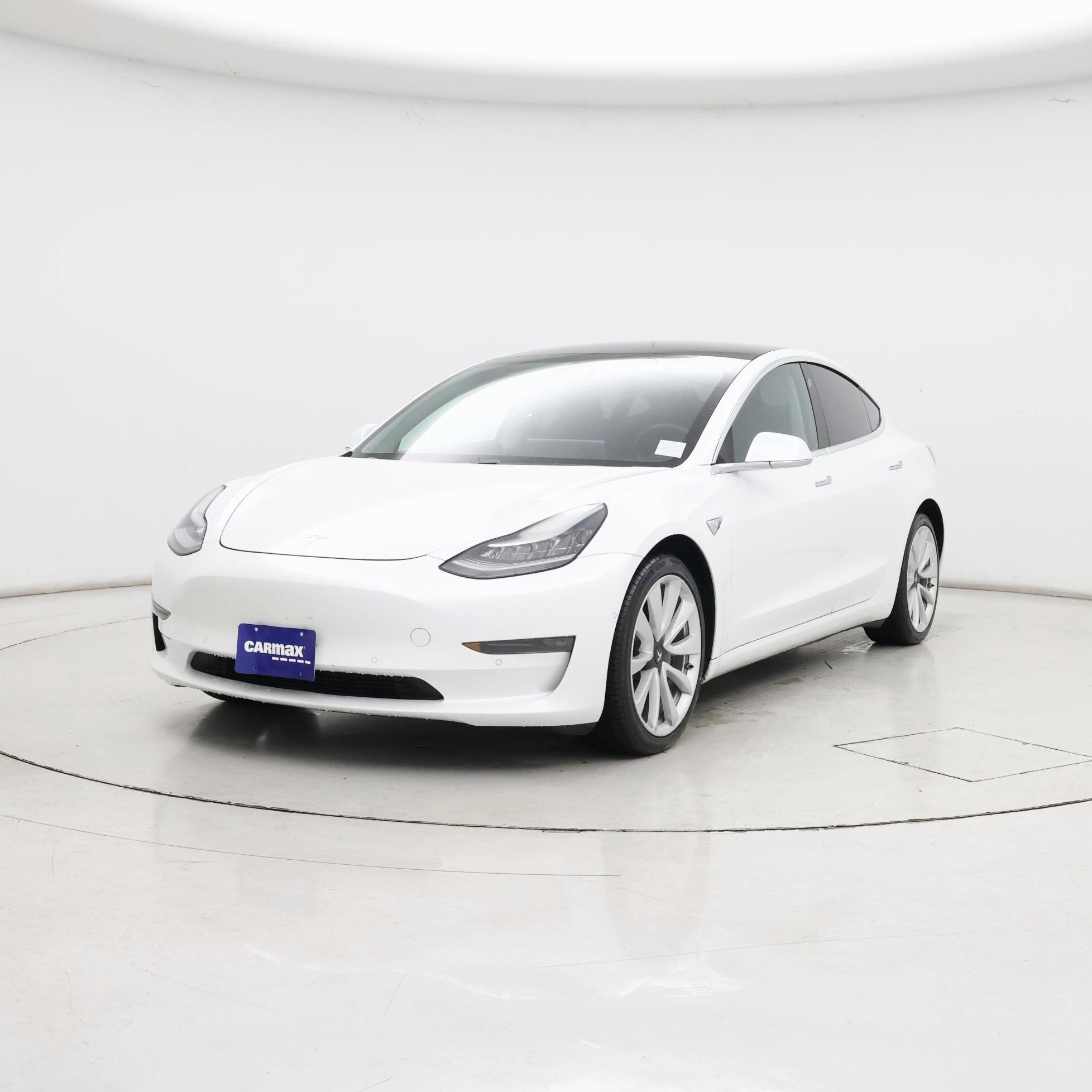 Thumbnail: 2020 Tesla Model 3 - 4