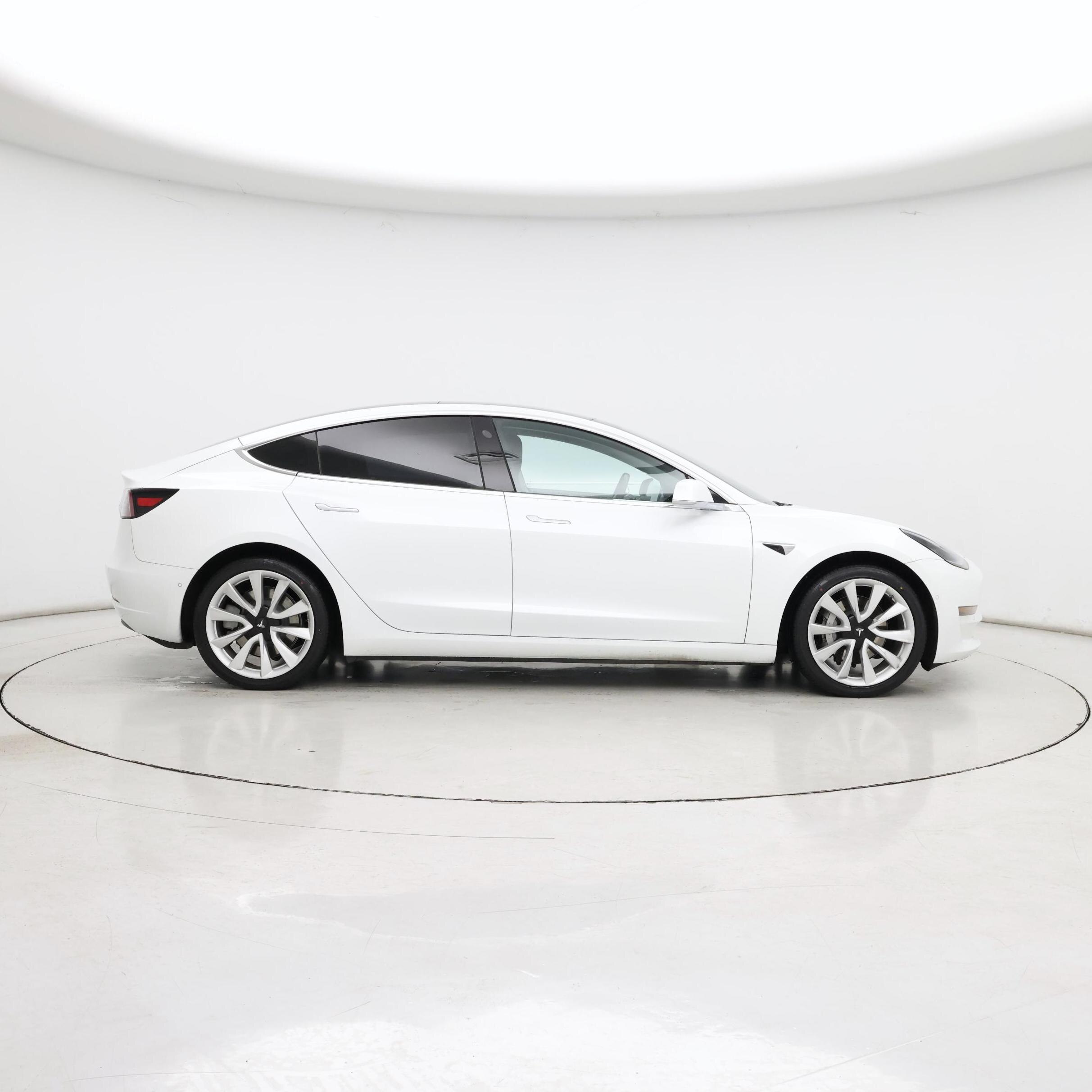 Thumbnail: 2020 Tesla Model 3 - 7