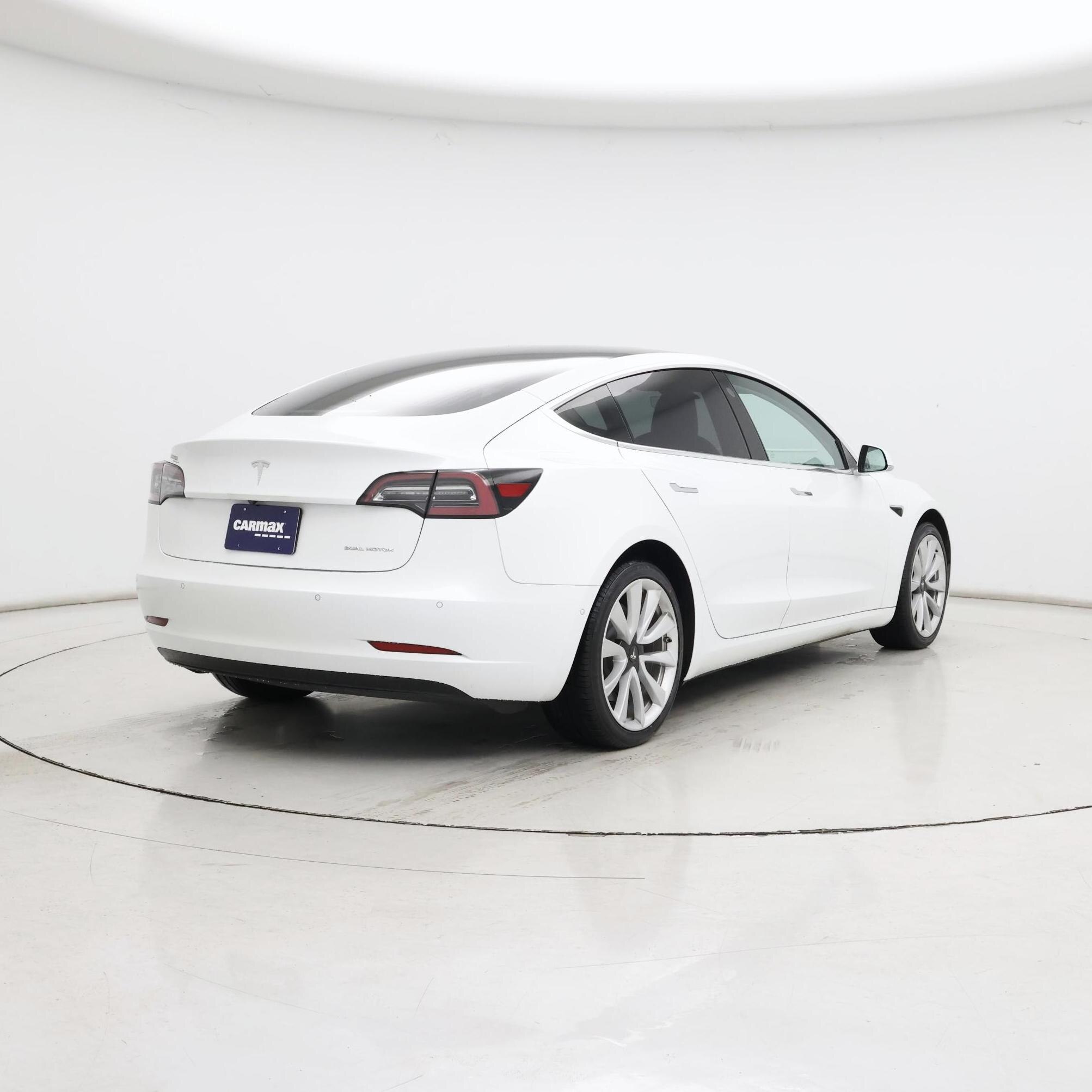 Thumbnail: 2020 Tesla Model 3 - 8