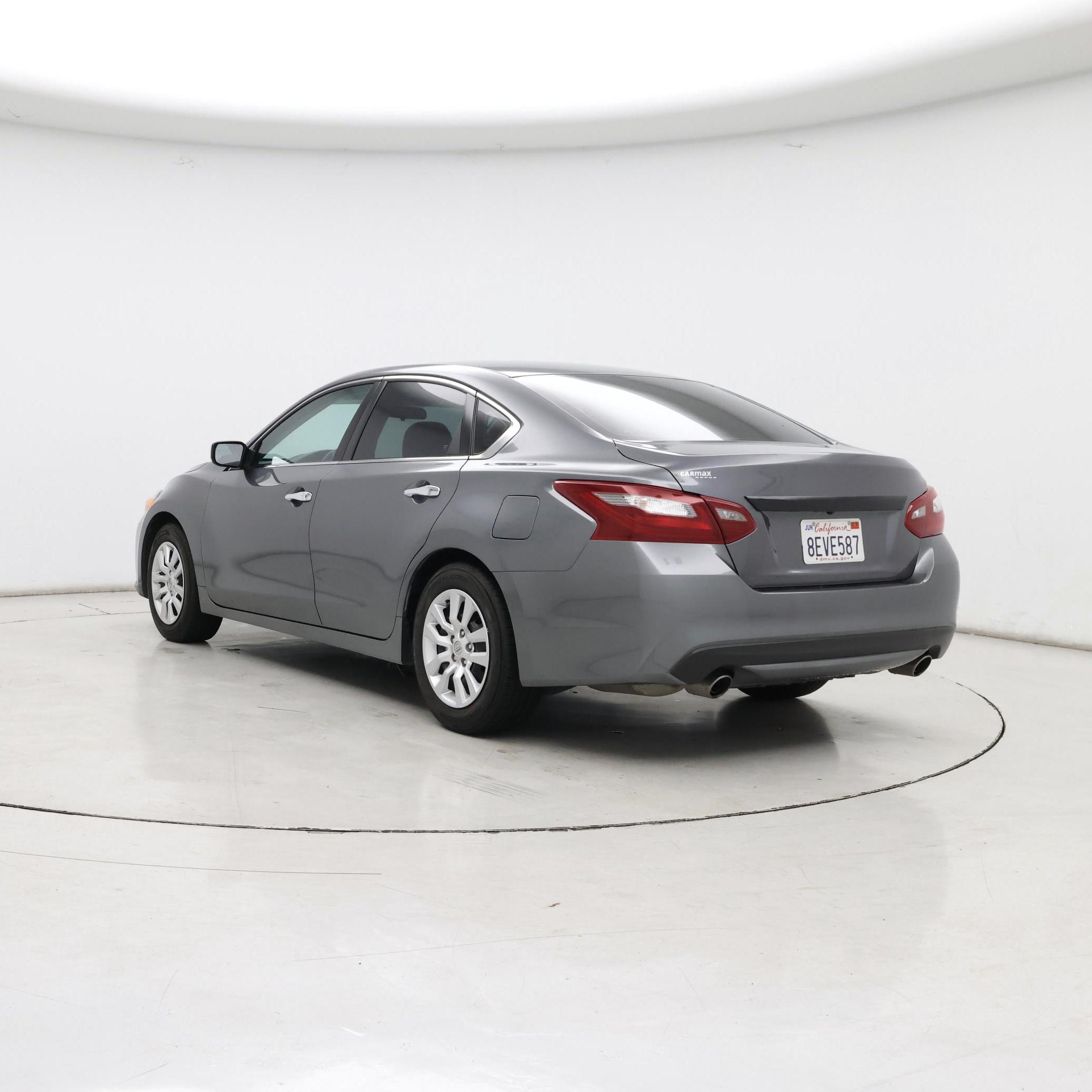 Thumbnail: 2018 Nissan Altima - 2