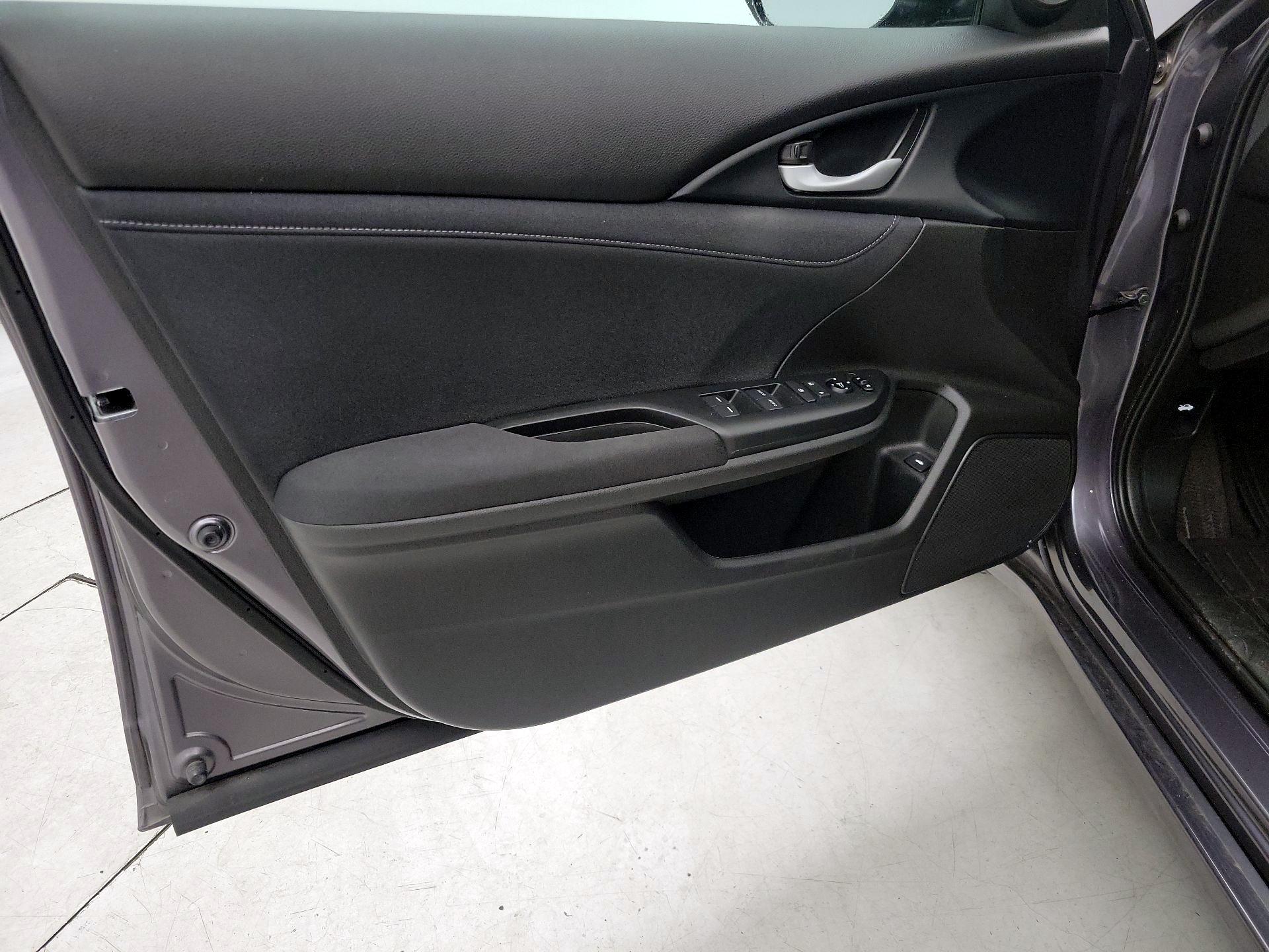 Thumbnail: 2022 Honda Insight - 12