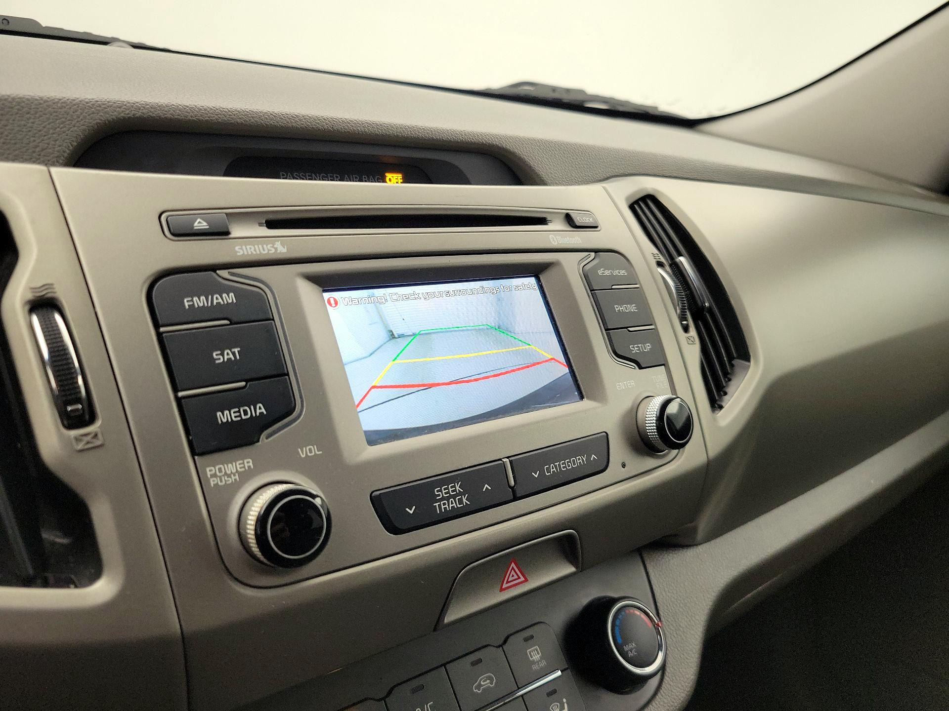 Thumbnail: 2014 Kia Sportage - 14