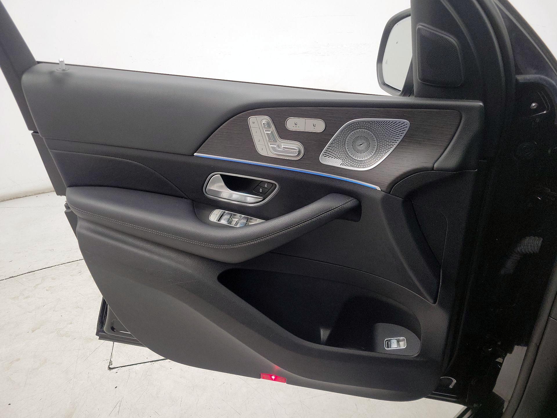 Thumbnail: 2020 Mercedes-Benz GLE - 12