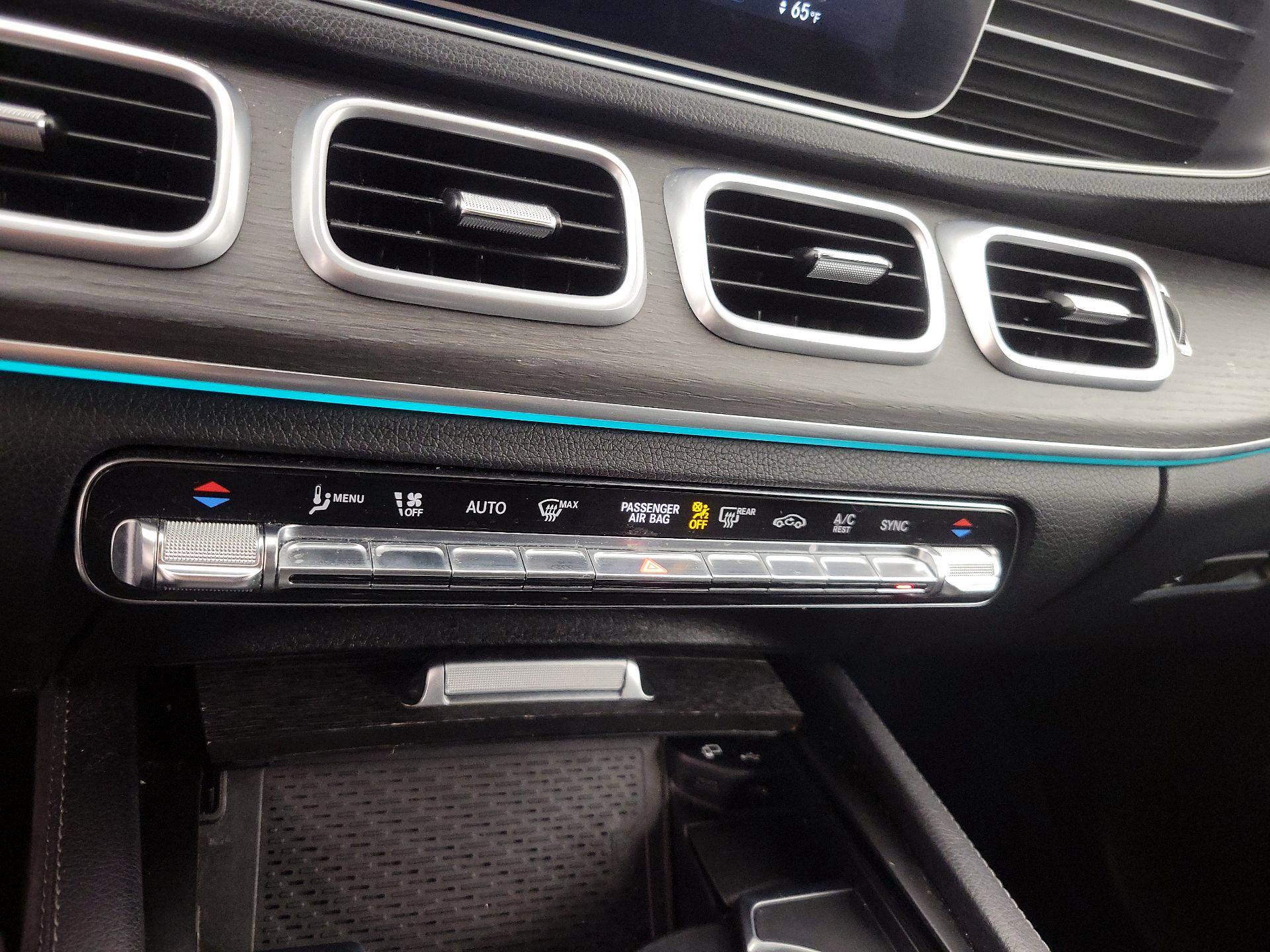 Thumbnail: 2020 Mercedes-Benz GLE - 17