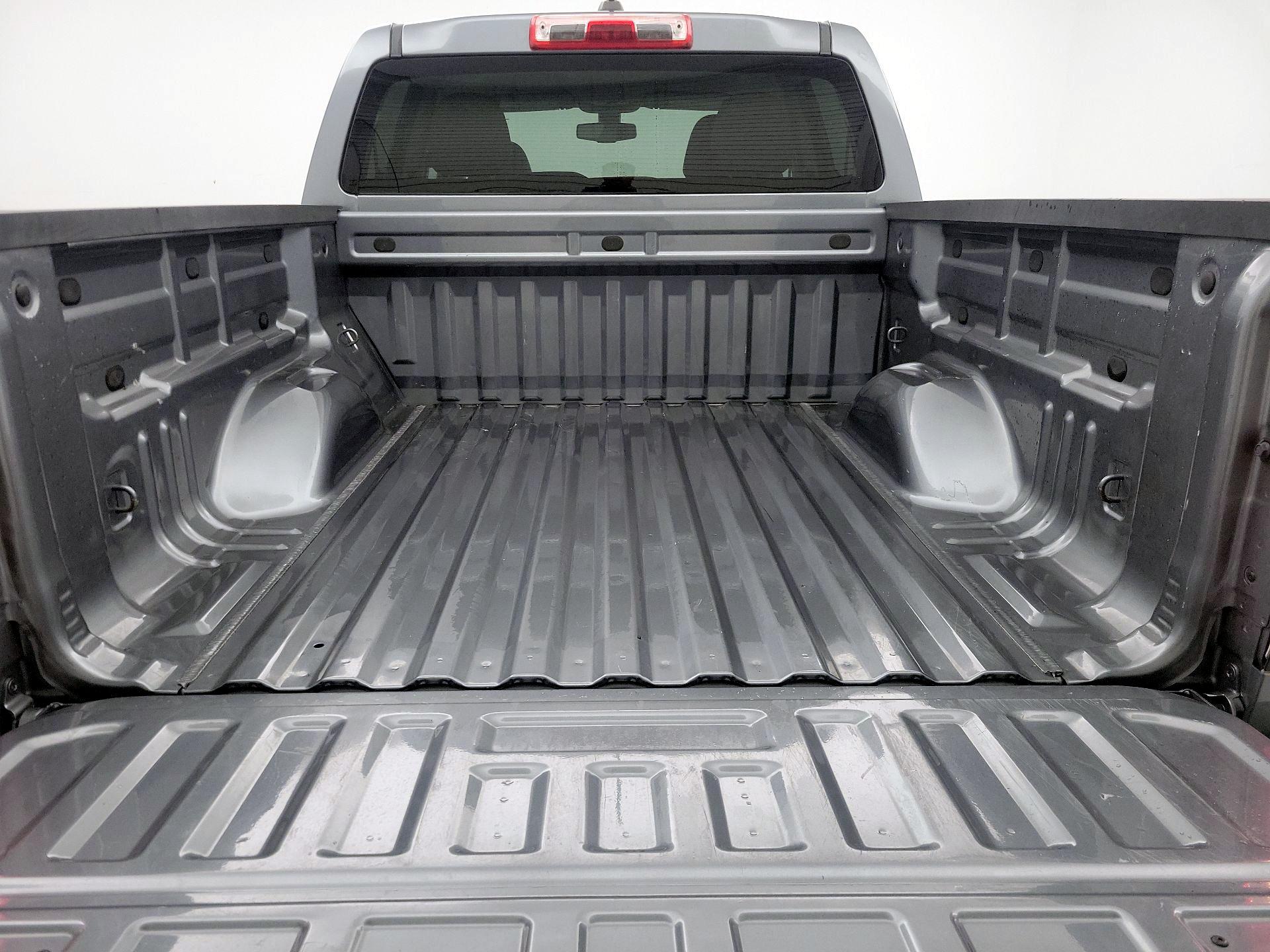 Thumbnail: 2021 Chevrolet Colorado - 20