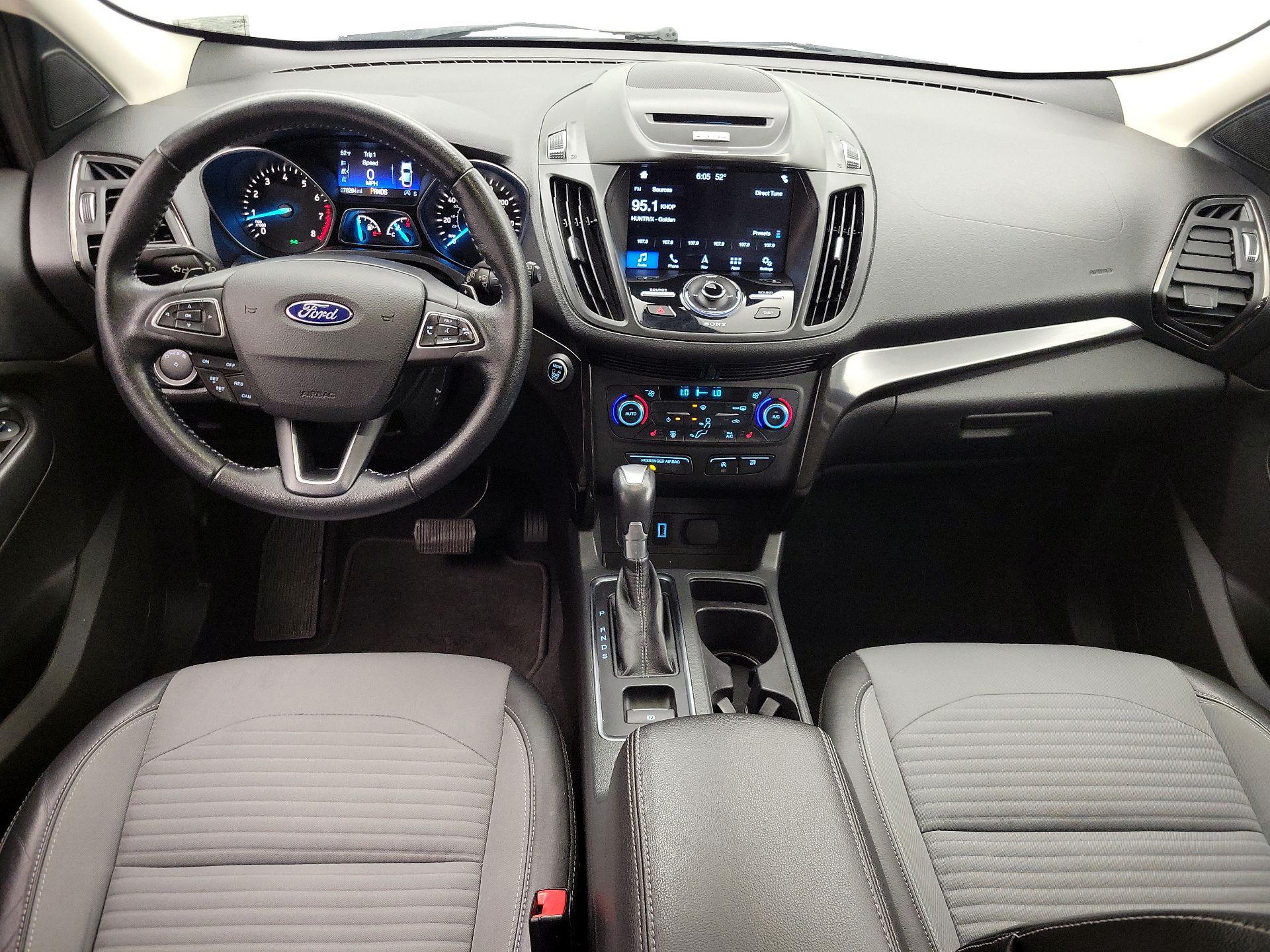 Thumbnail: 2017 Ford Escape - 9