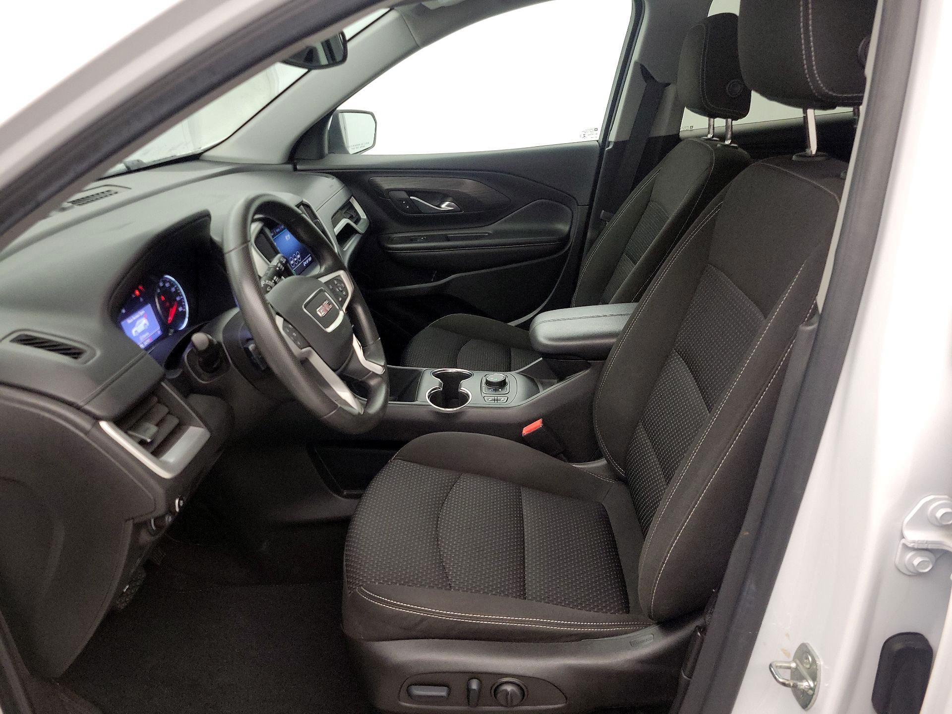 Thumbnail: 2022 GMC Terrain - 11