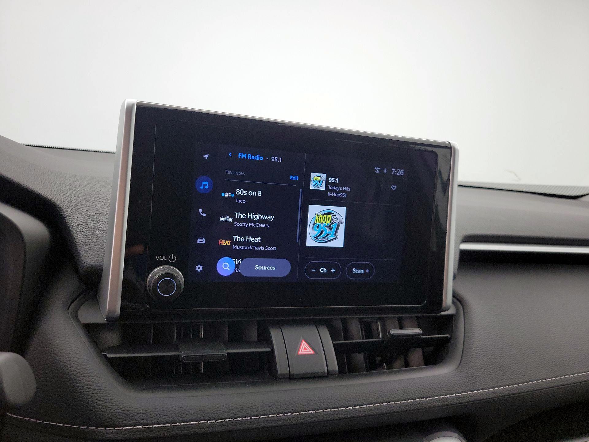 Thumbnail: 2025 Toyota RAV4 - 15