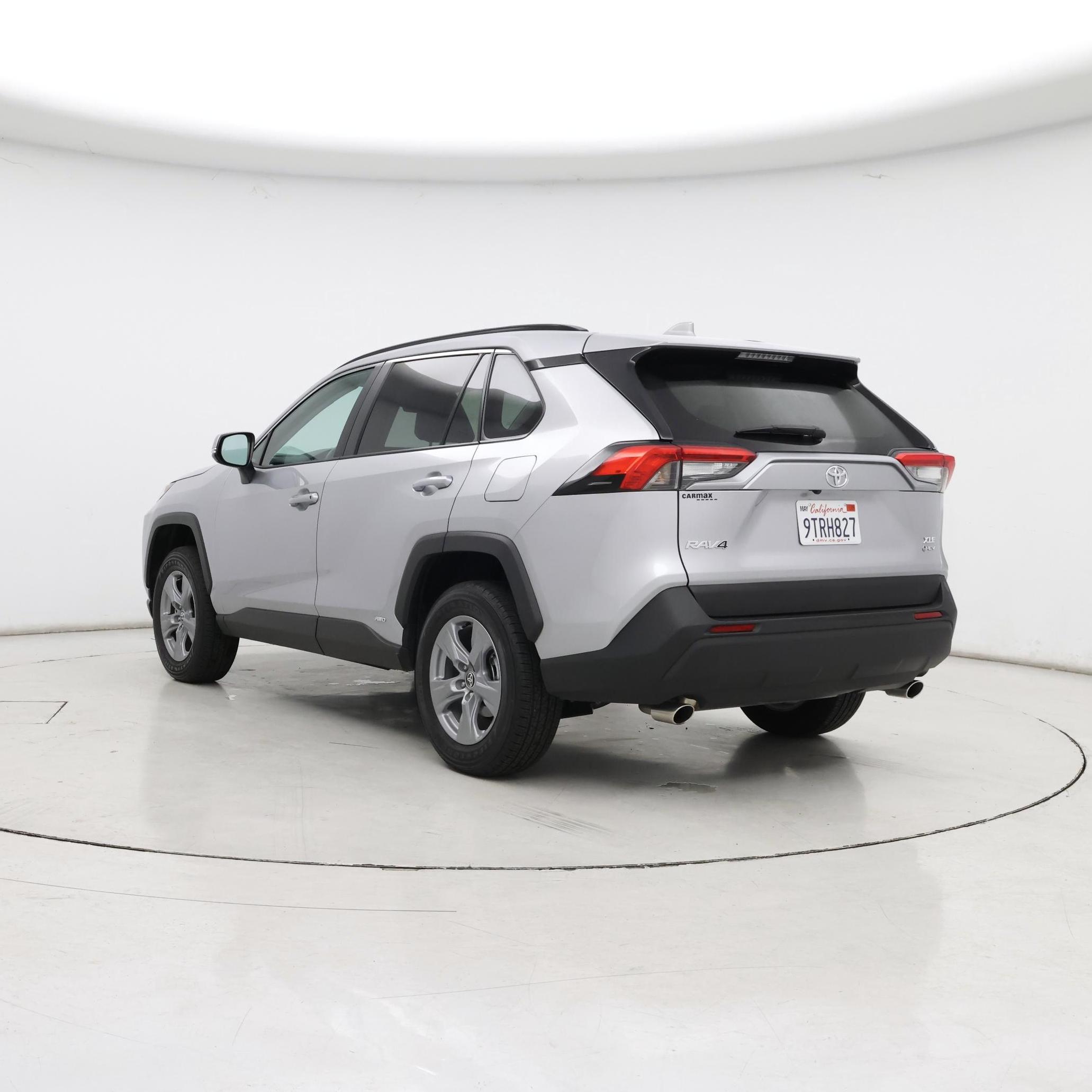 Thumbnail: 2025 Toyota RAV4 - 2