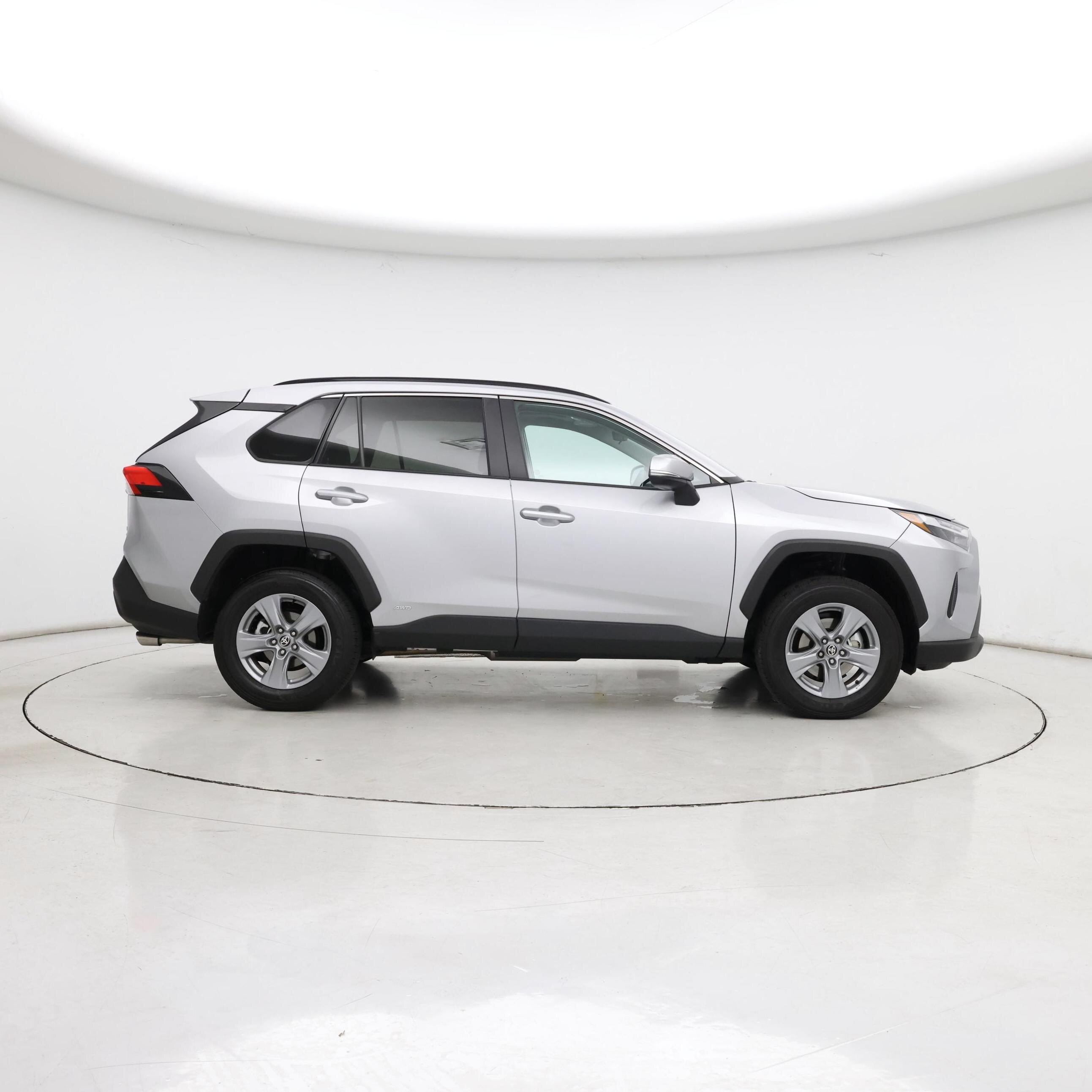 Thumbnail: 2025 Toyota RAV4 - 7