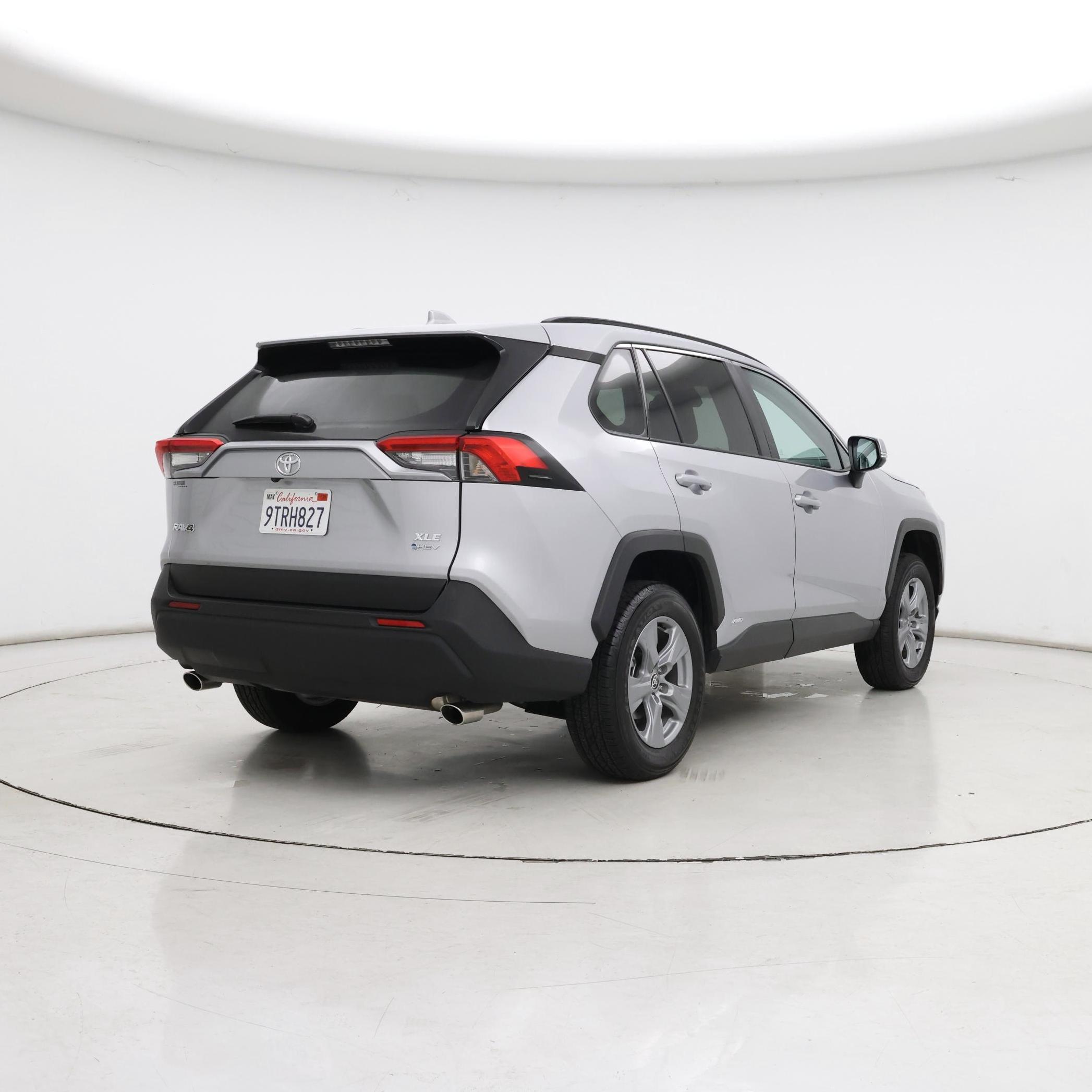 Thumbnail: 2025 Toyota RAV4 - 8