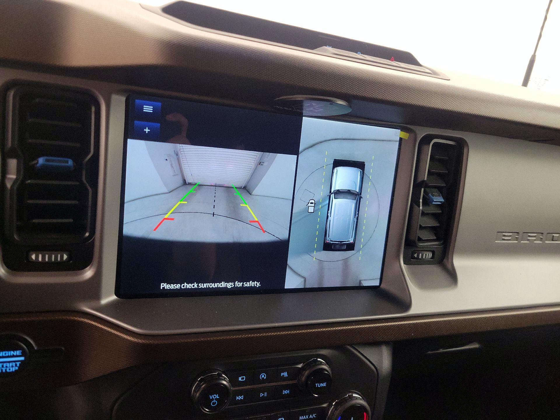 Thumbnail: 2022 Ford Bronco - 15