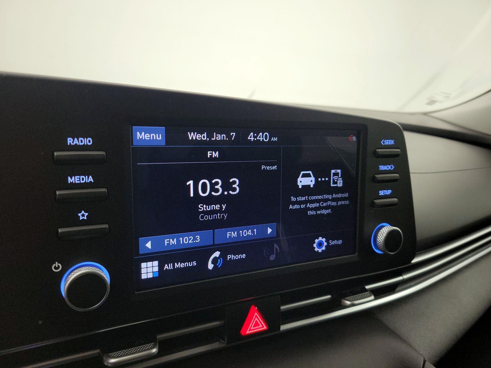 Thumbnail: 2022 Hyundai Elantra - 15