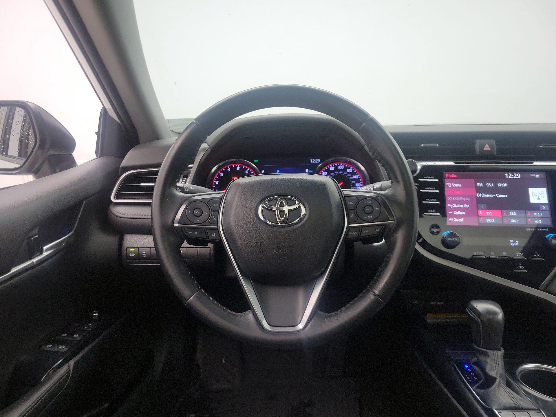 Thumbnail: 2020 Toyota Camry - 10