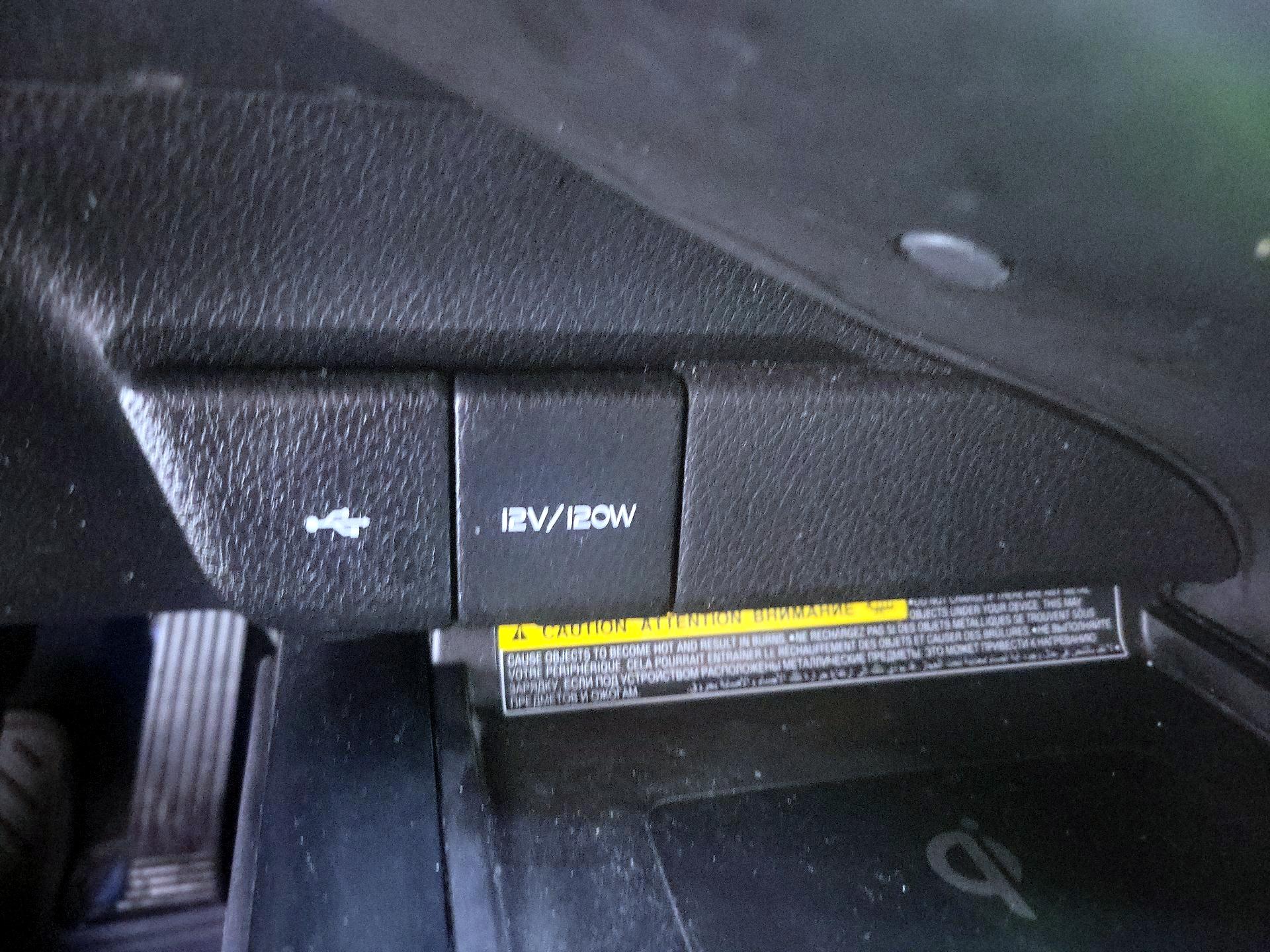 Thumbnail: 2020 Toyota Camry - 18