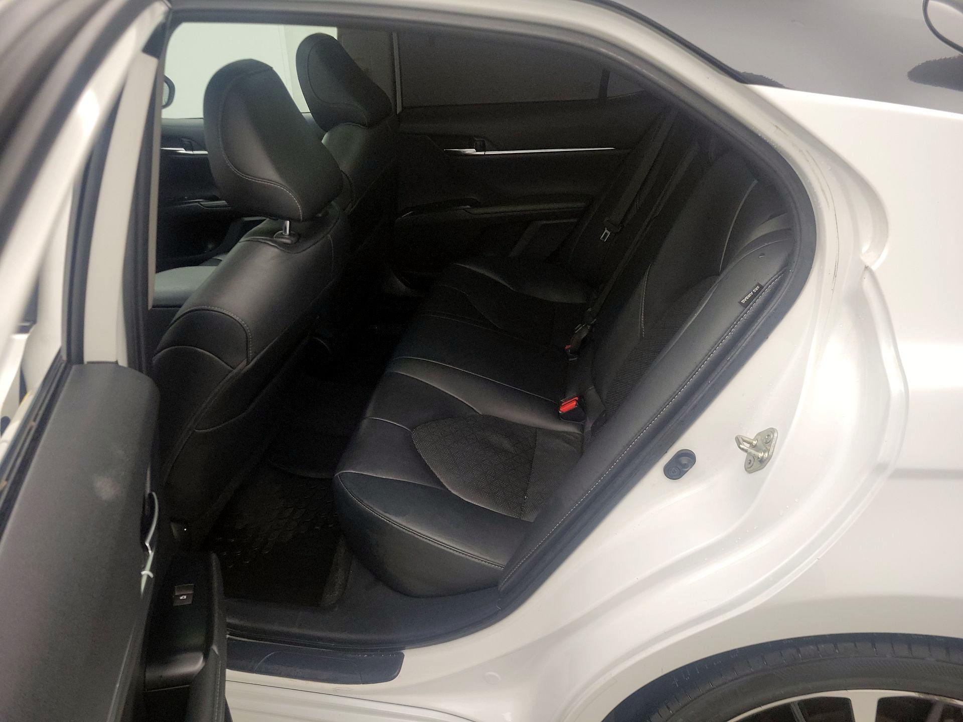 Thumbnail: 2020 Toyota Camry - 20