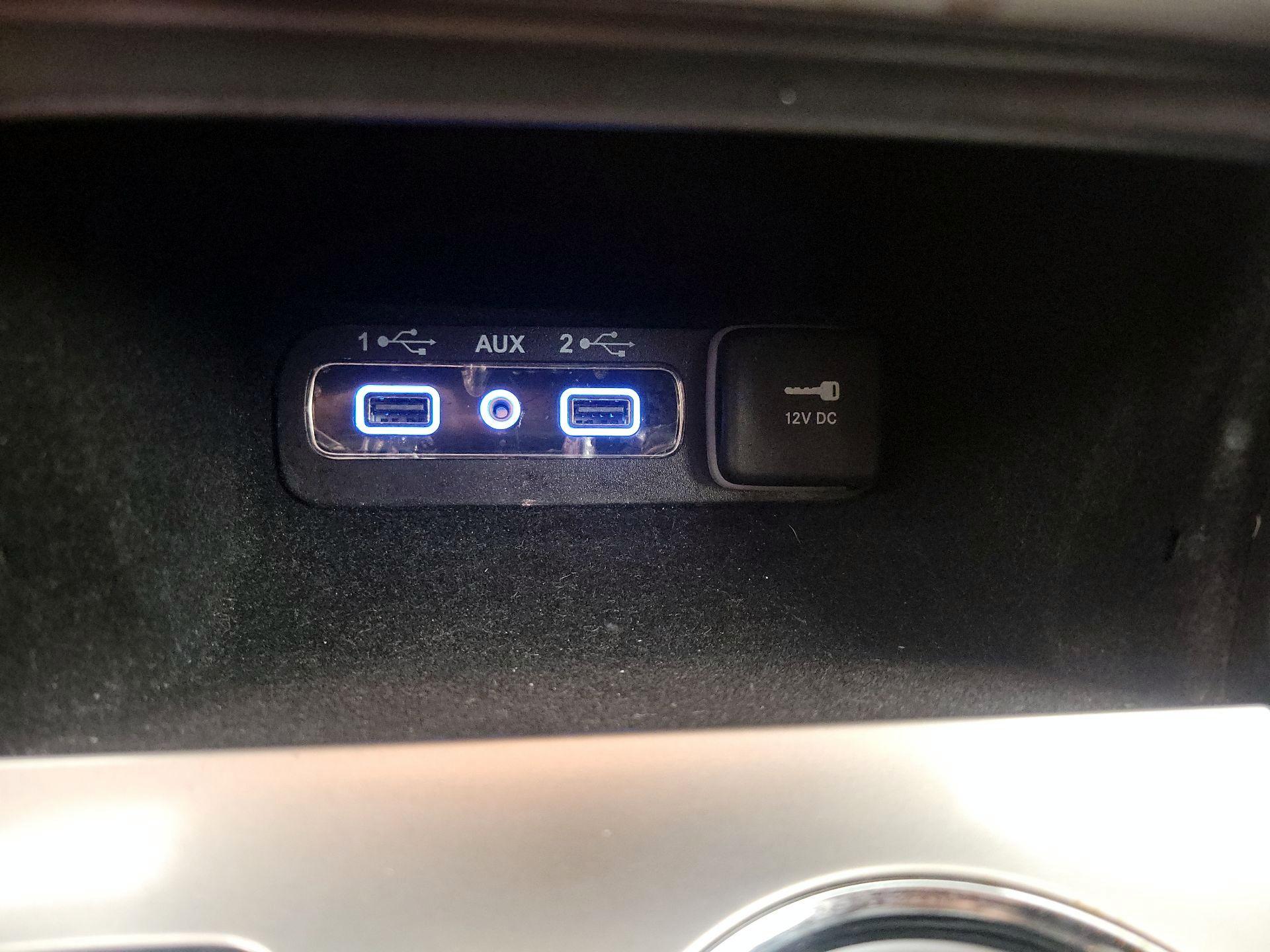 Thumbnail: 2021 Jeep Grand Cherokee - 19