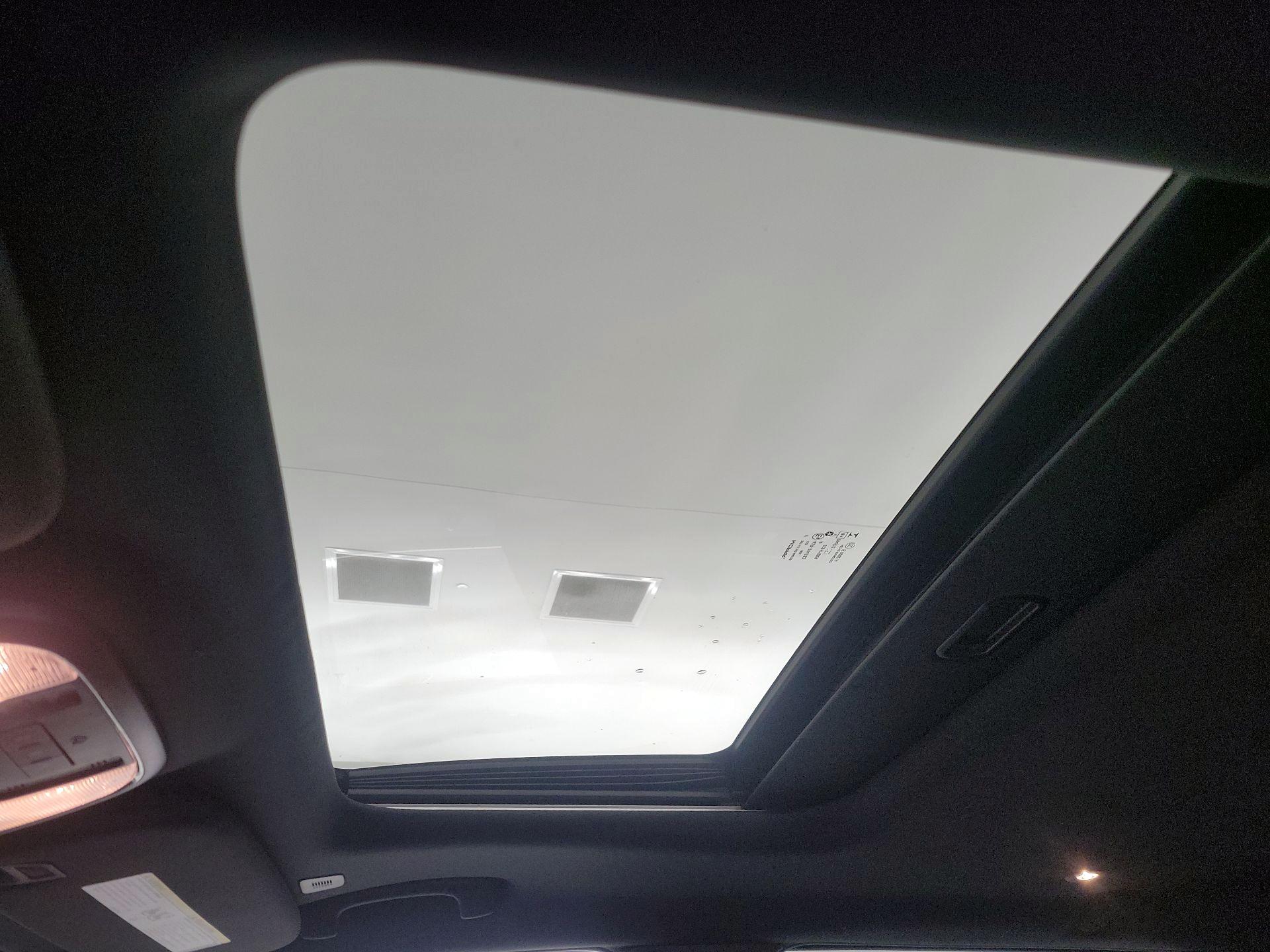 Thumbnail: 2021 Jeep Grand Cherokee - 20