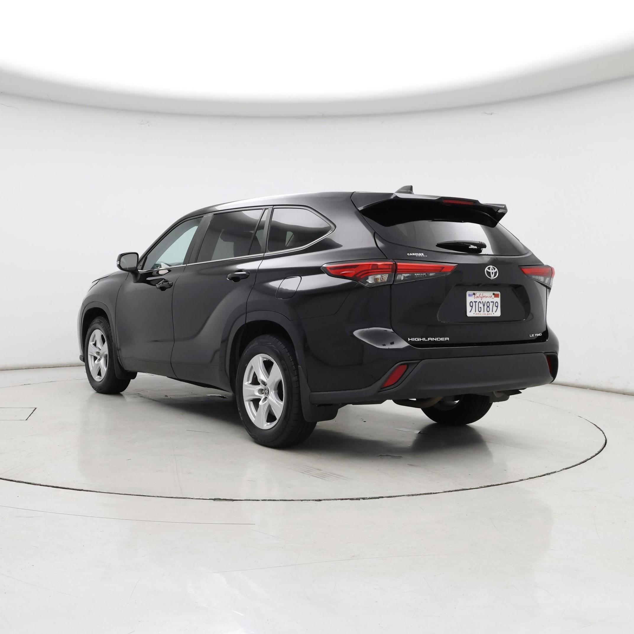 Thumbnail: 2023 Toyota Highlander - 2