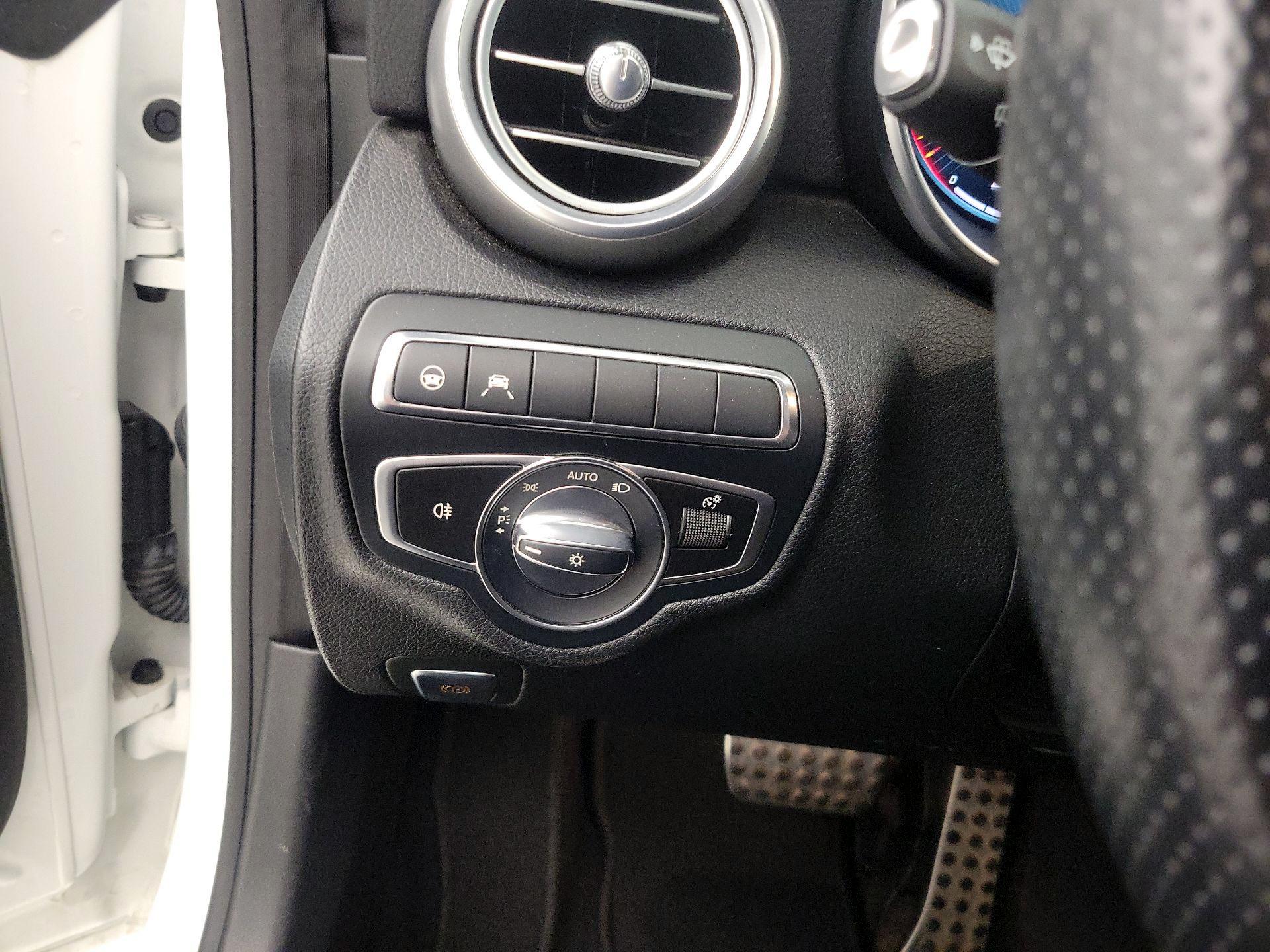 Thumbnail: 2019 Mercedes-Benz C-Class - 13