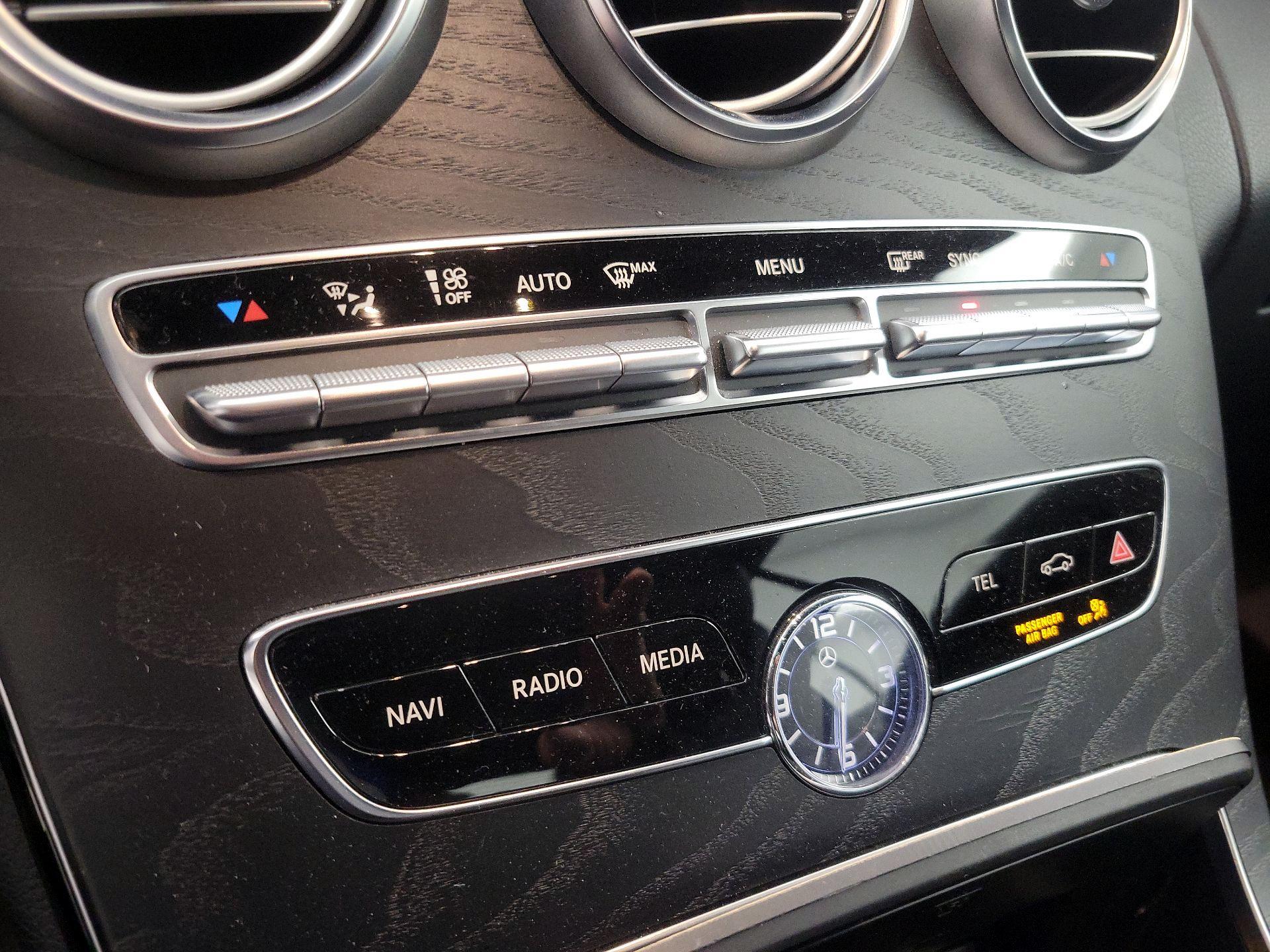 Thumbnail: 2019 Mercedes-Benz C-Class - 17