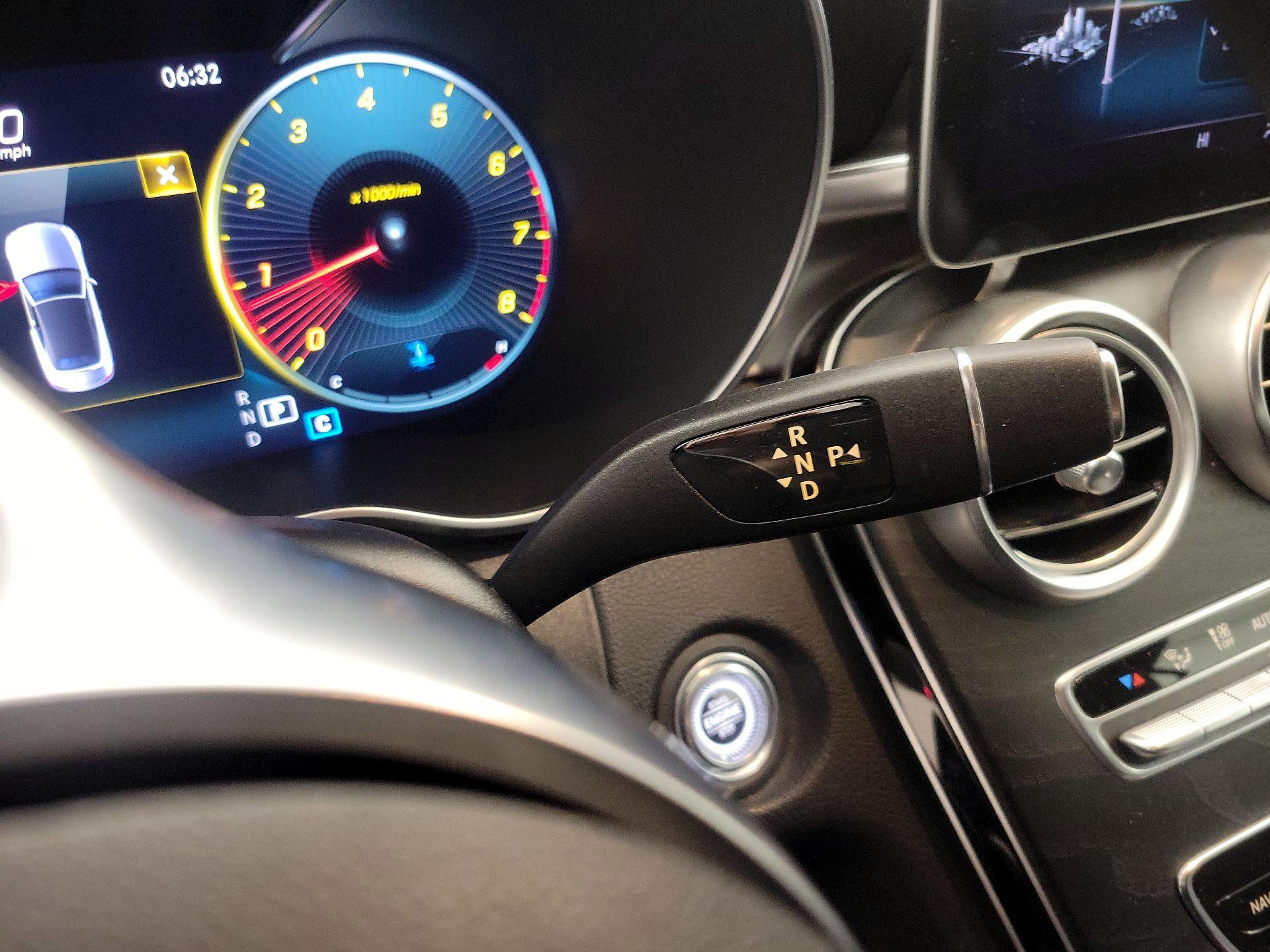 Thumbnail: 2019 Mercedes-Benz C-Class - 18