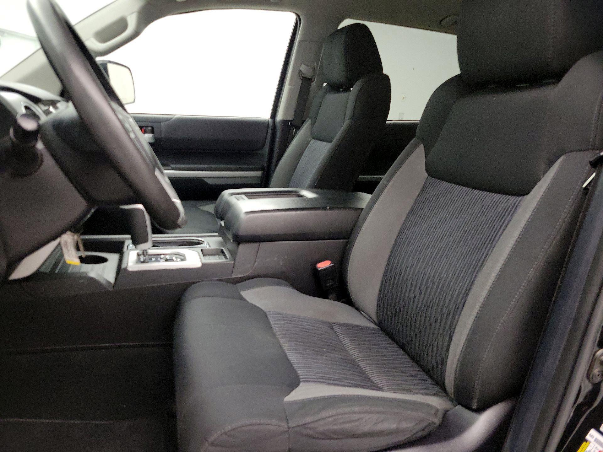 Thumbnail: 2015 Toyota Tundra - 11