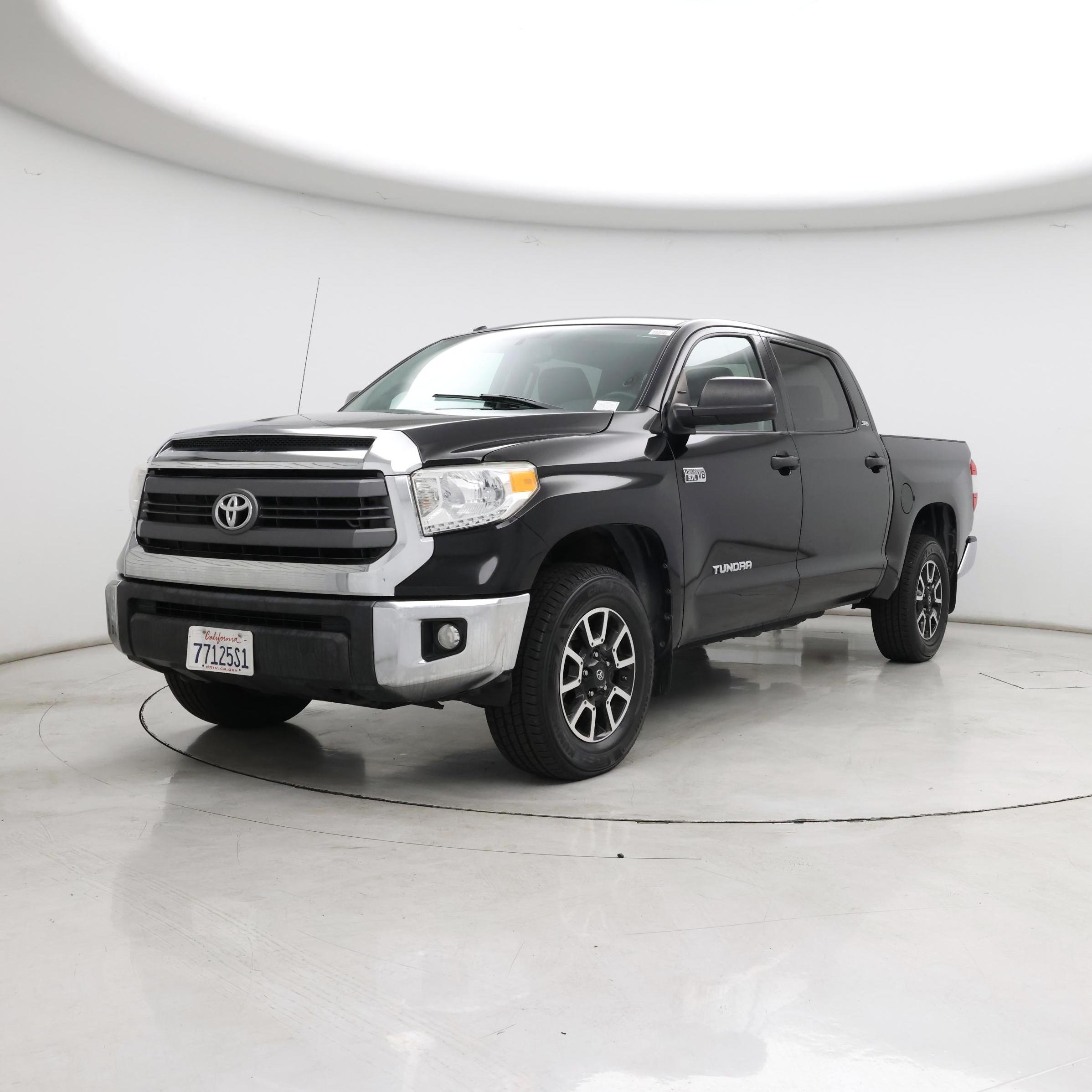 Thumbnail: 2015 Toyota Tundra - 4
