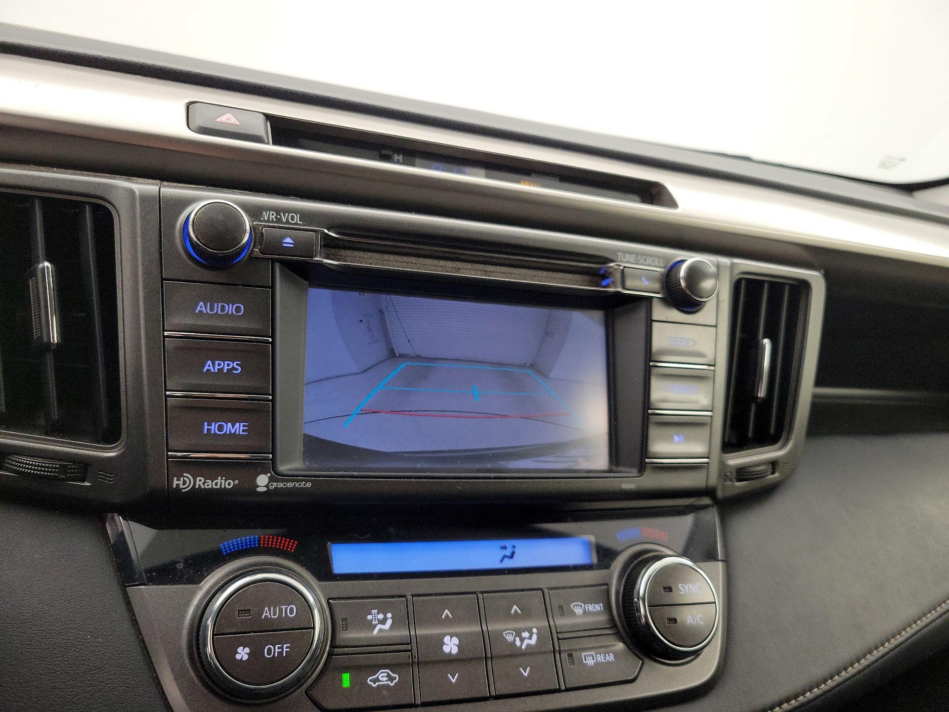 Thumbnail: 2015 Toyota RAV4 - 14