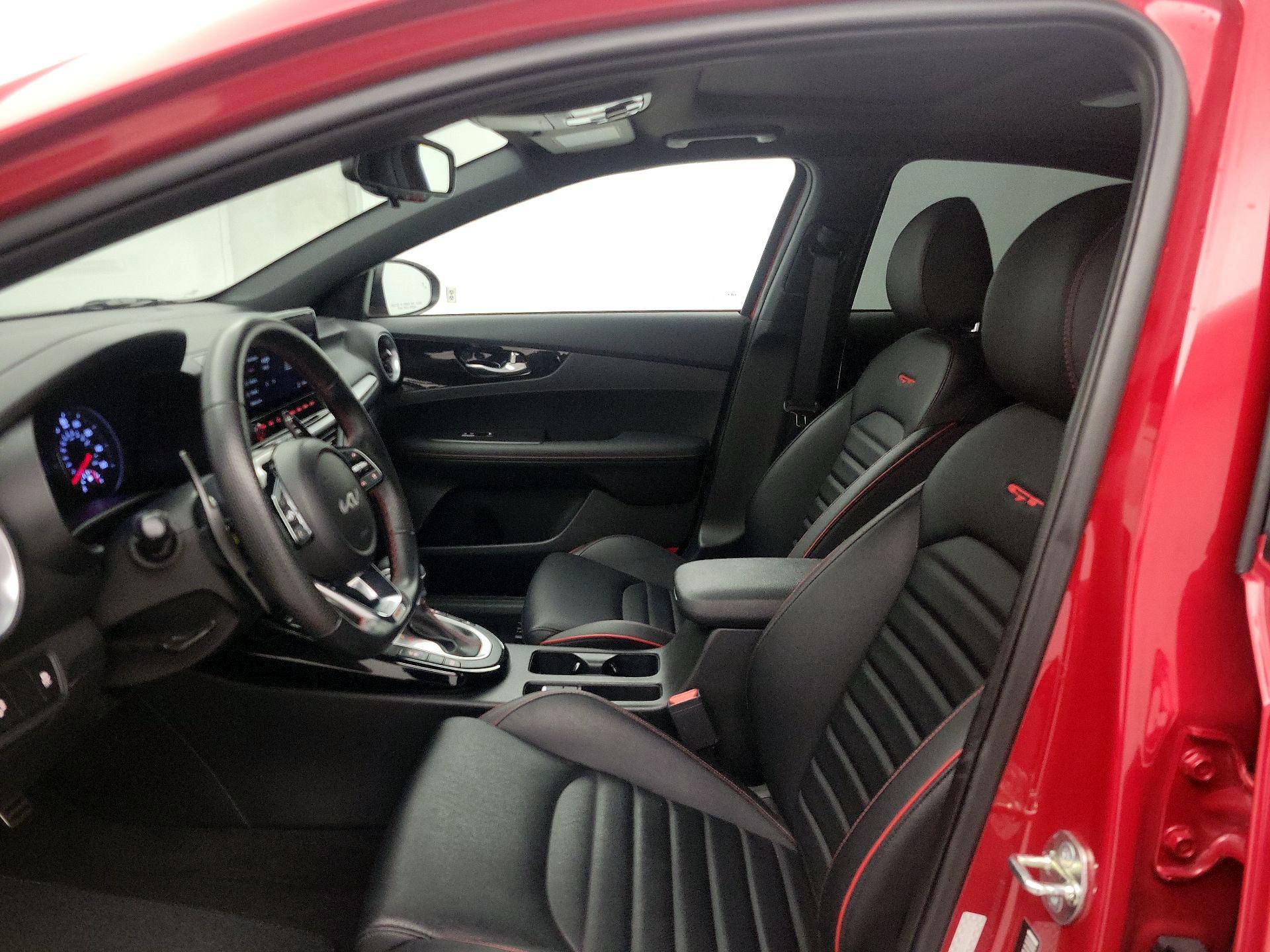 Thumbnail: 2024 Kia Forte - 11