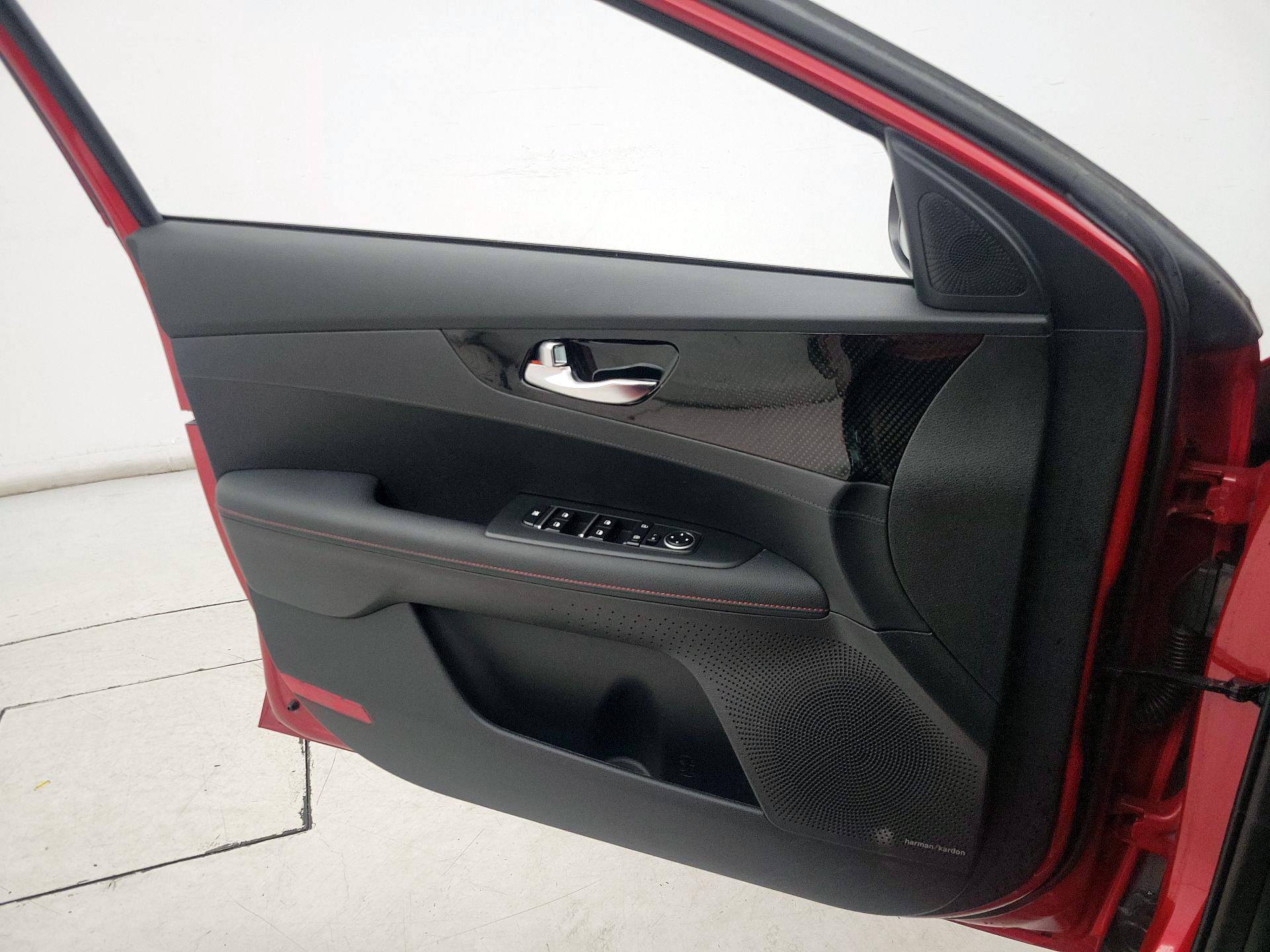 Thumbnail: 2024 Kia Forte - 12