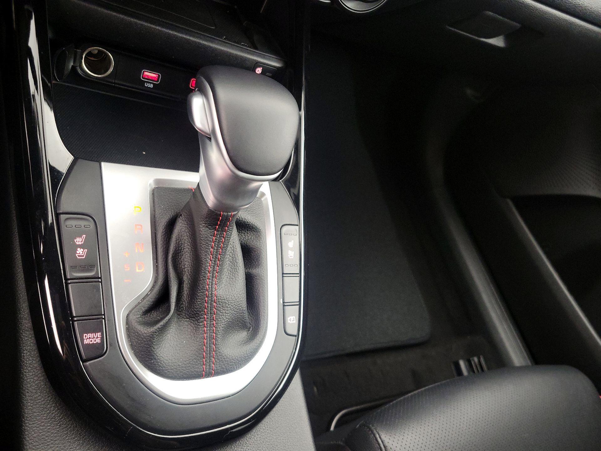 Thumbnail: 2024 Kia Forte - 17