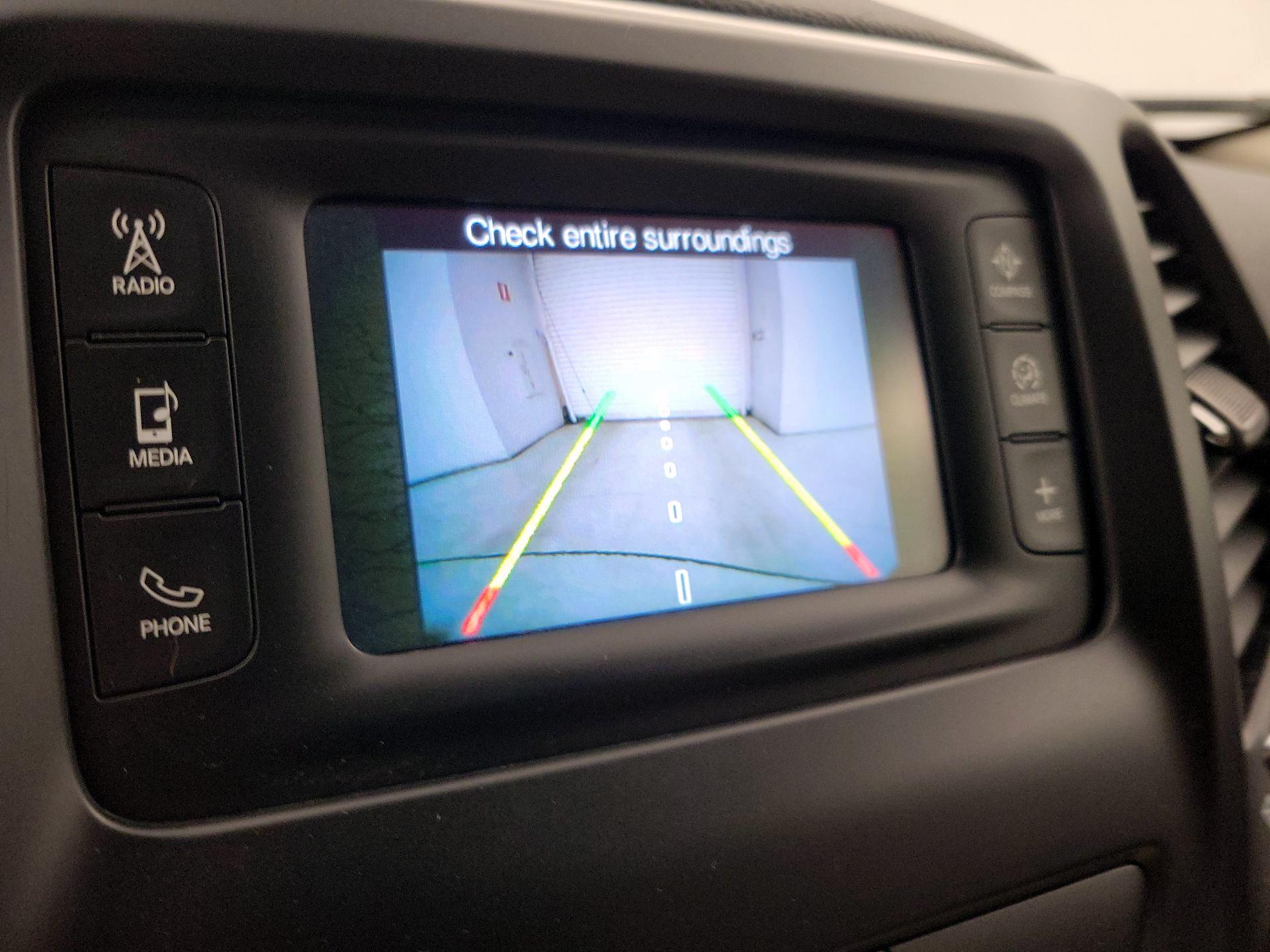 Thumbnail: 2016 Jeep Cherokee - 14