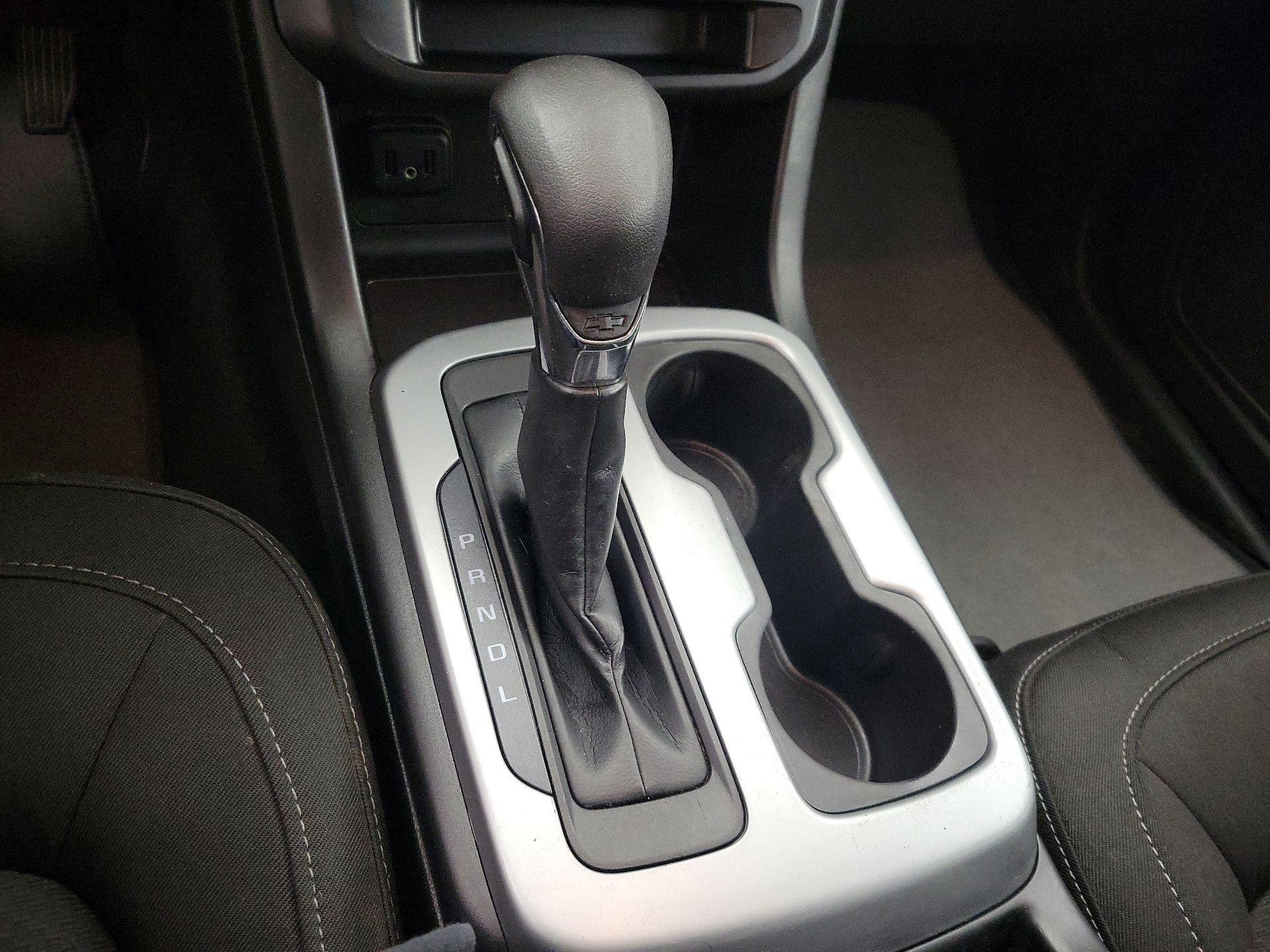 Thumbnail: 2022 Chevrolet Colorado - 17