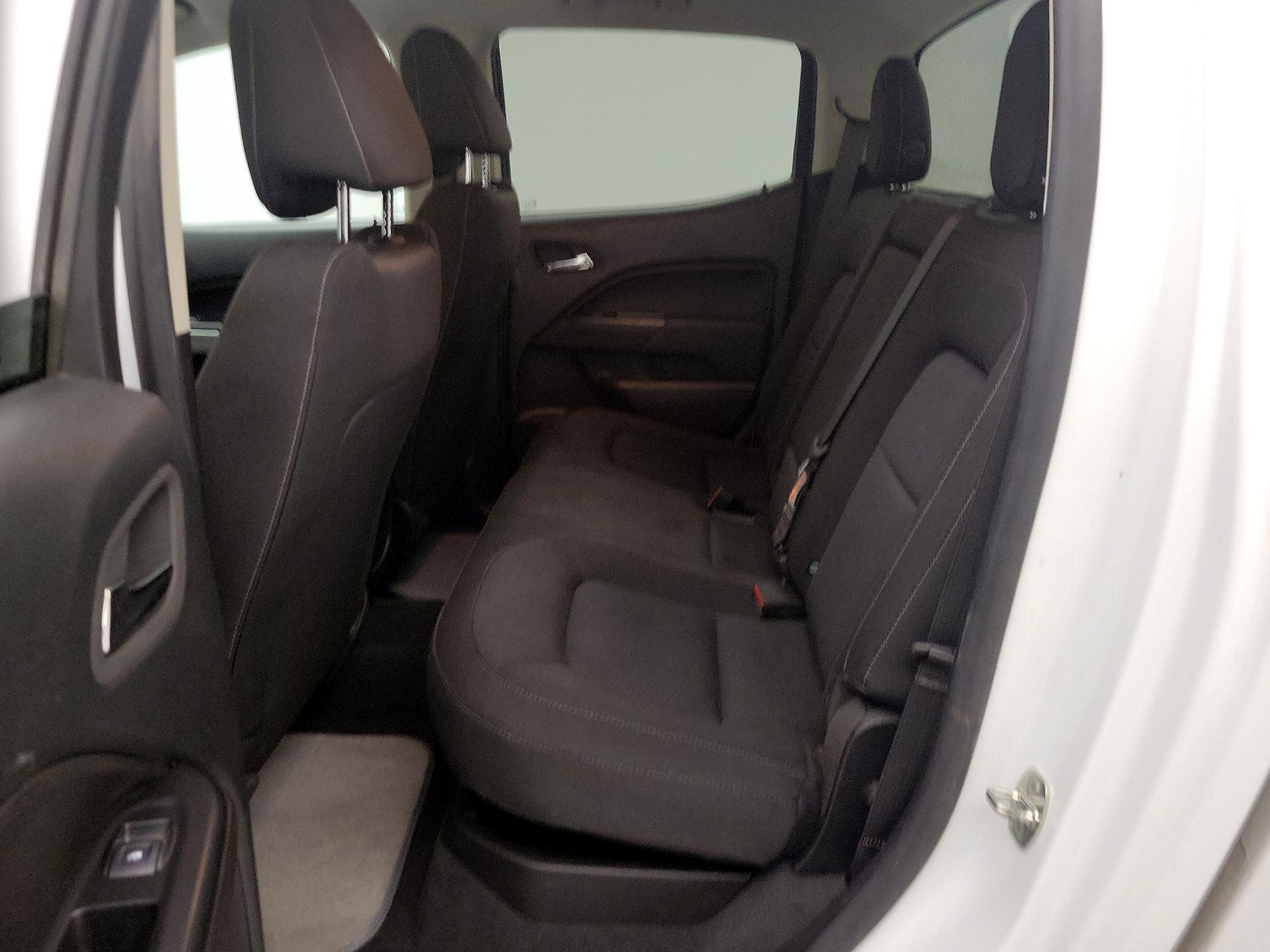 Thumbnail: 2022 Chevrolet Colorado - 19