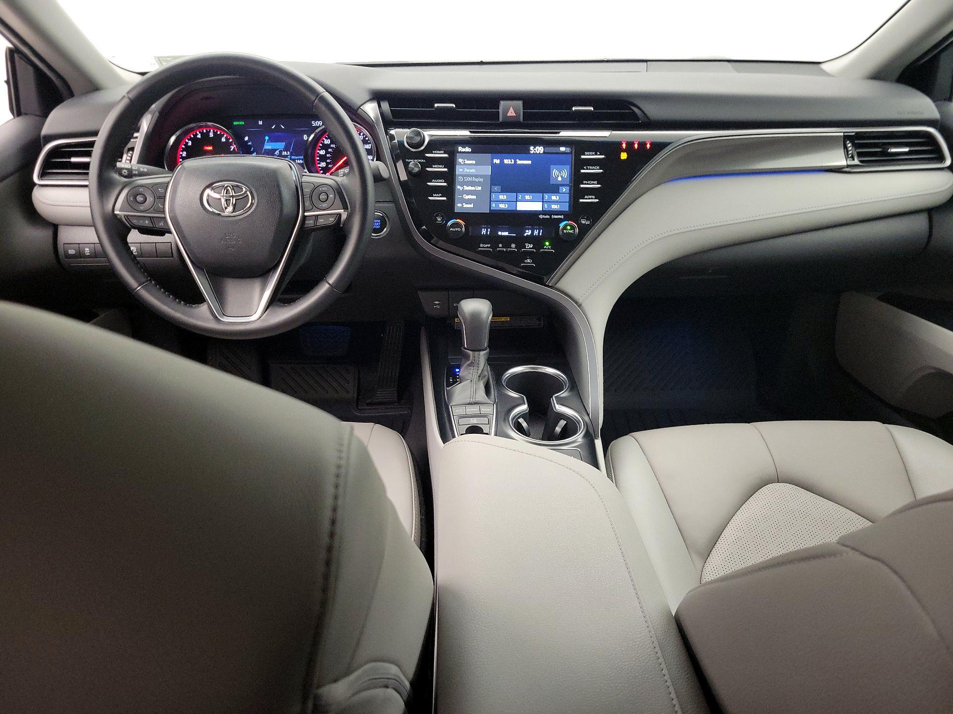 Thumbnail: 2019 Toyota Camry - 9