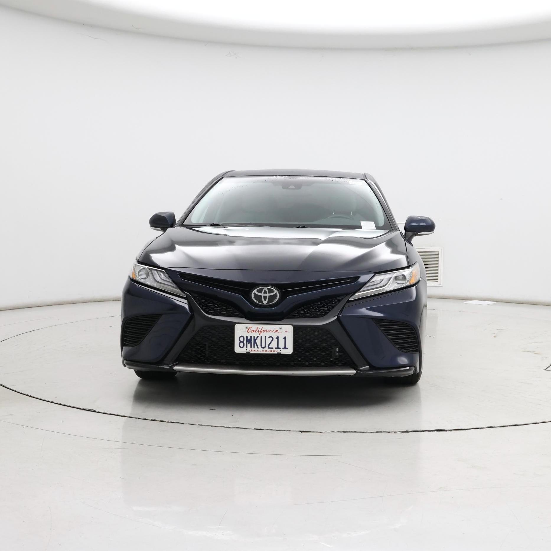 Thumbnail: 2019 Toyota Camry - 5
