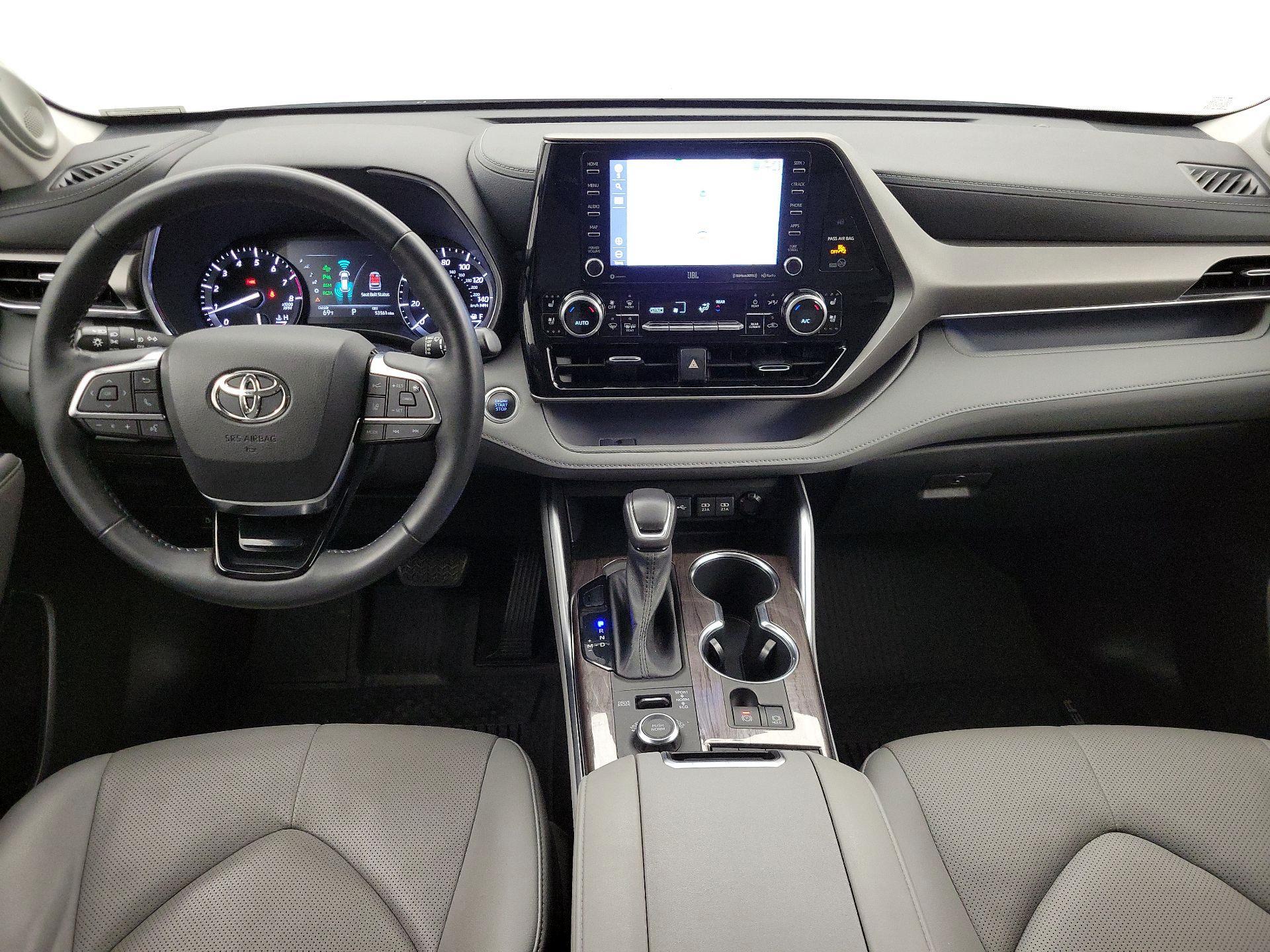 Thumbnail: 2020 Toyota Highlander - 9