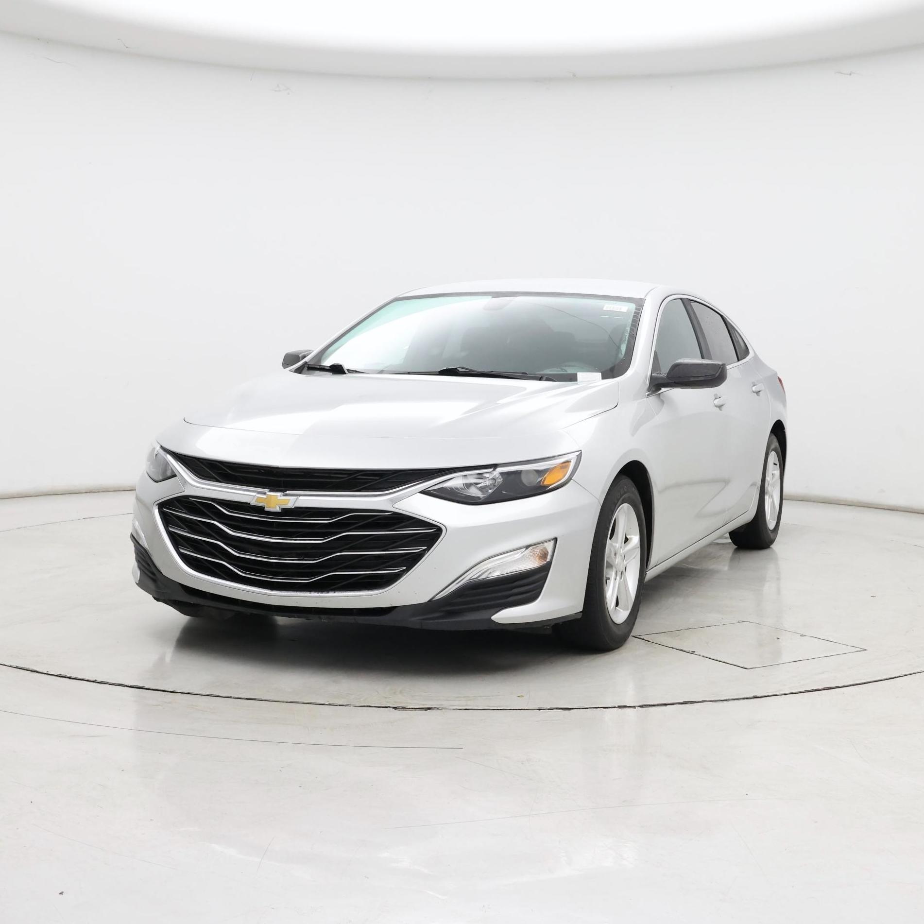 Thumbnail: 2021 Chevrolet Malibu - 4