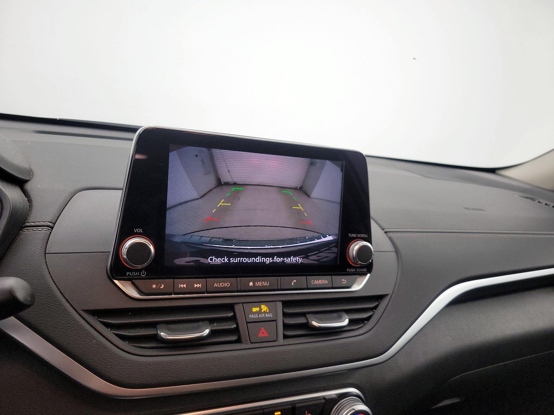 Thumbnail: 2022 Nissan Altima - 14