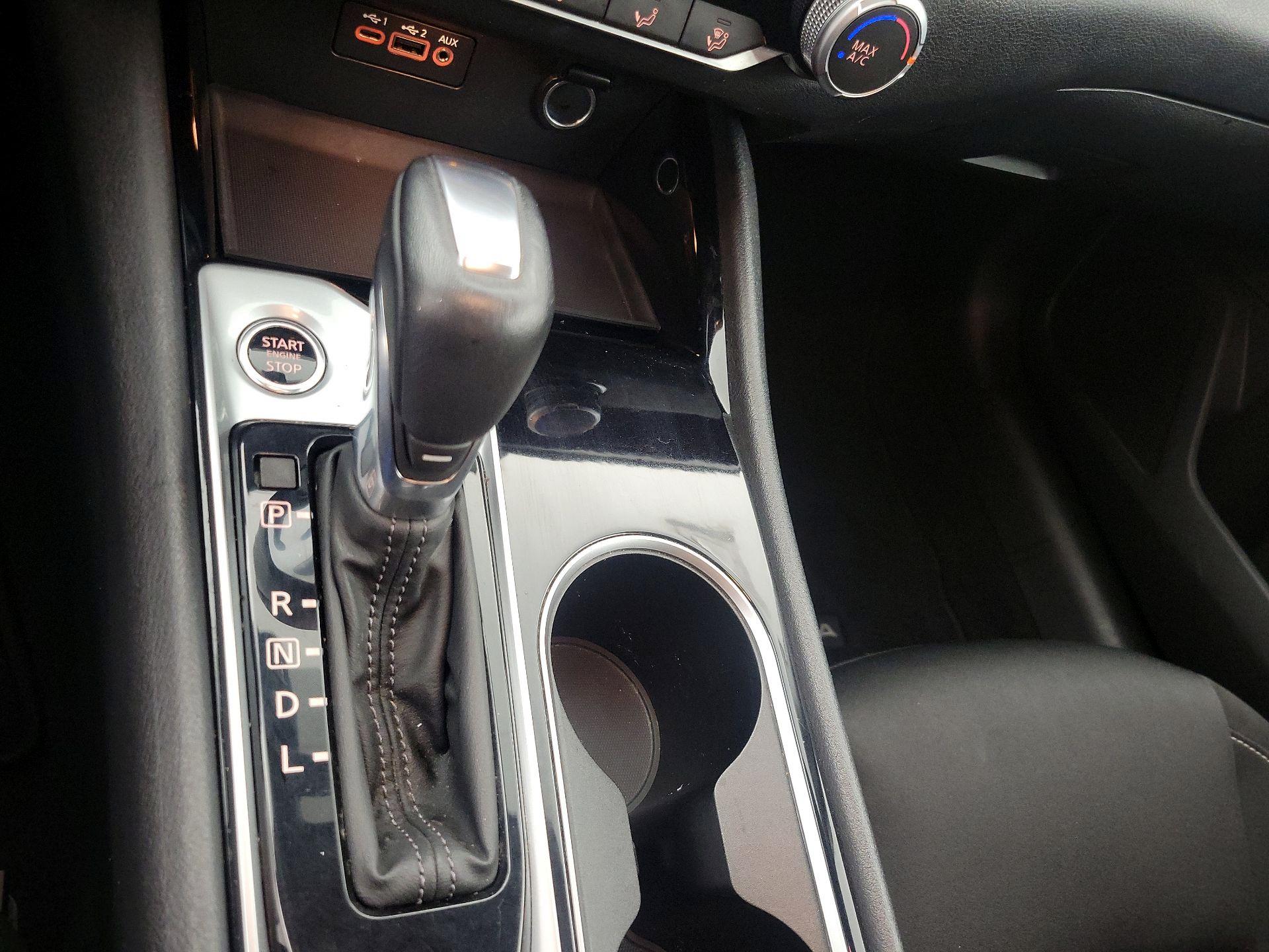 Thumbnail: 2022 Nissan Altima - 17