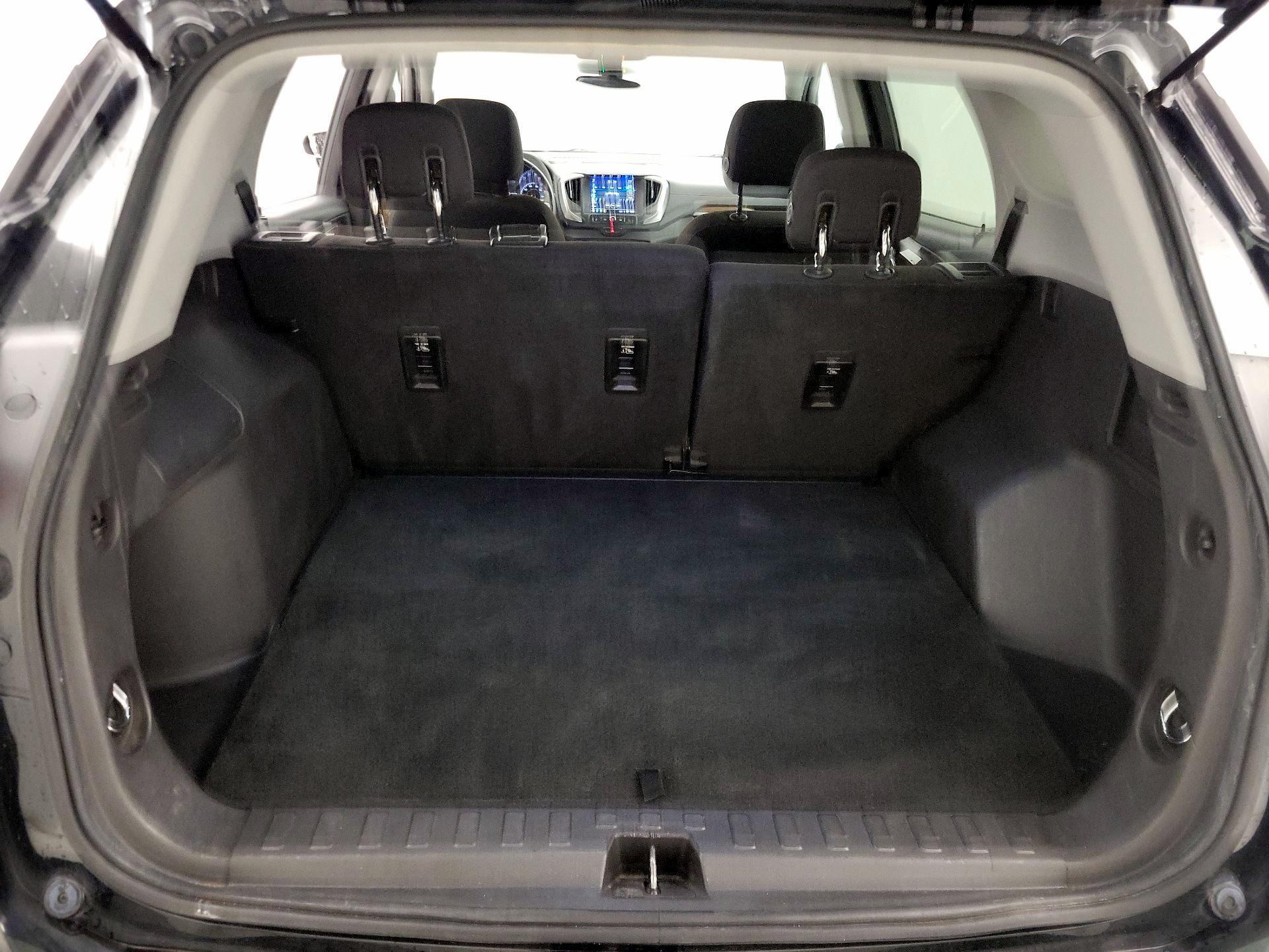 Thumbnail: 2018 GMC Terrain - 20