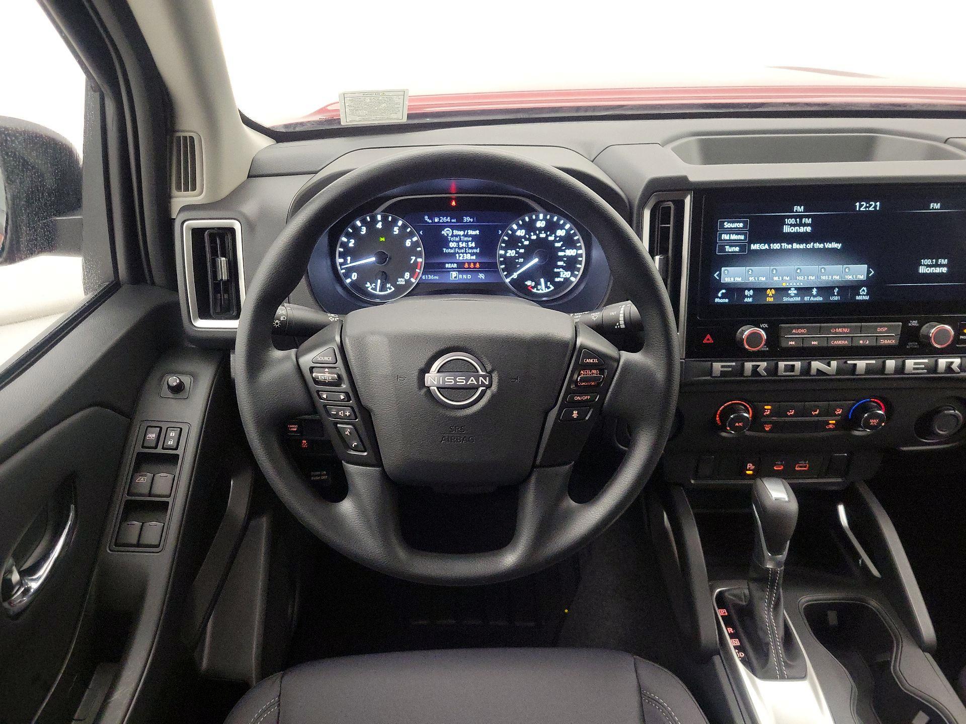 Thumbnail: 2025 Nissan Frontier - 10