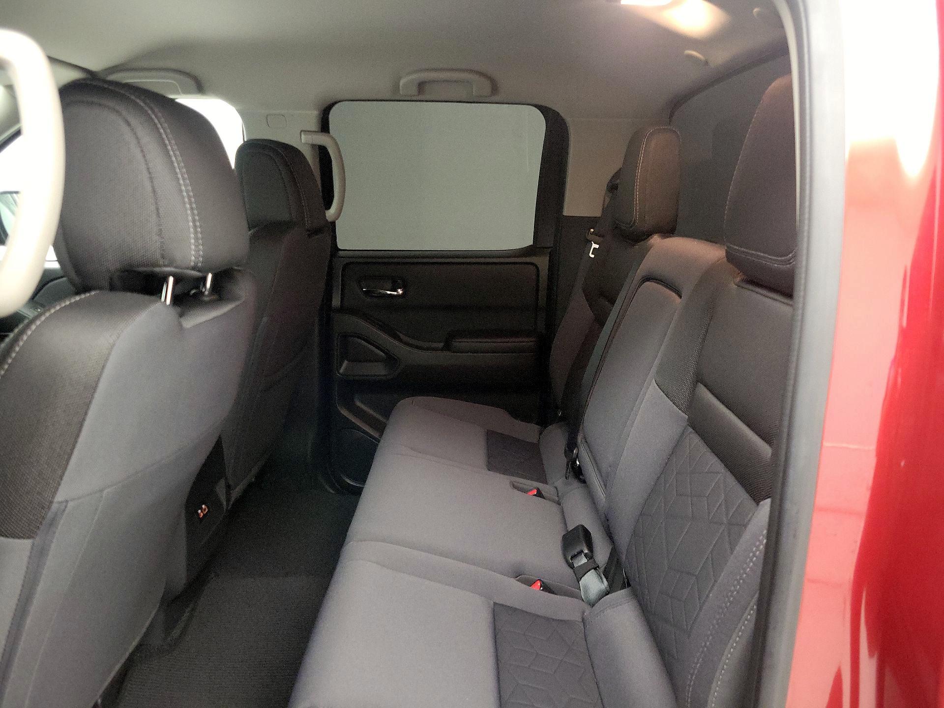 Thumbnail: 2025 Nissan Frontier - 19