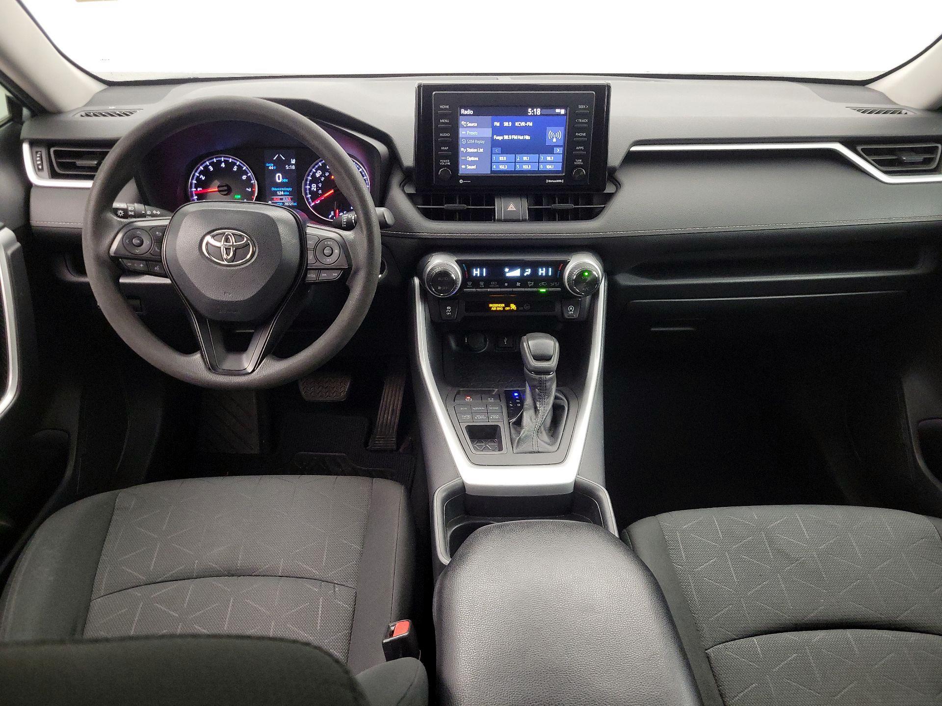 Thumbnail: 2020 Toyota RAV4 - 9