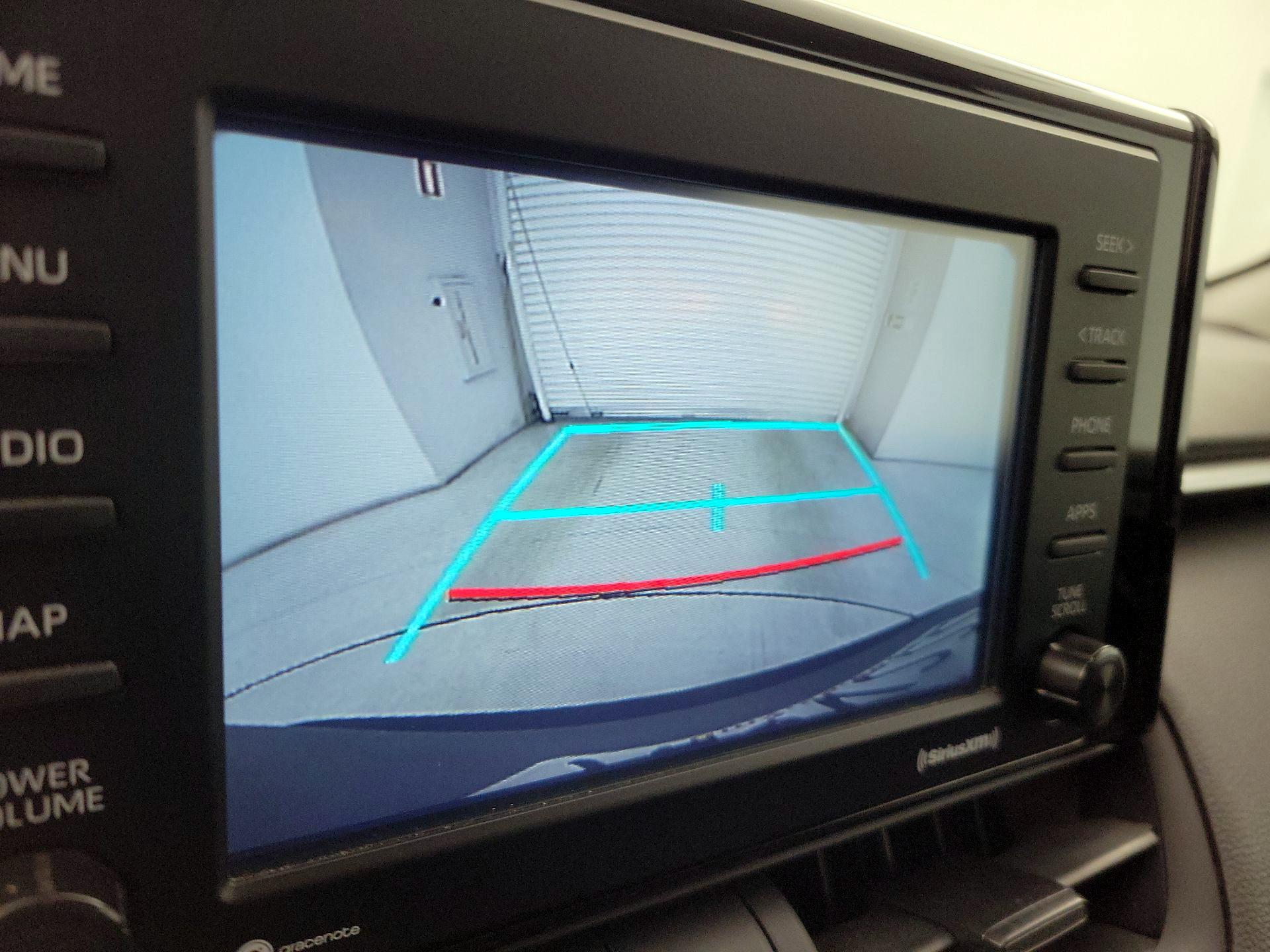 Thumbnail: 2020 Toyota RAV4 - 14