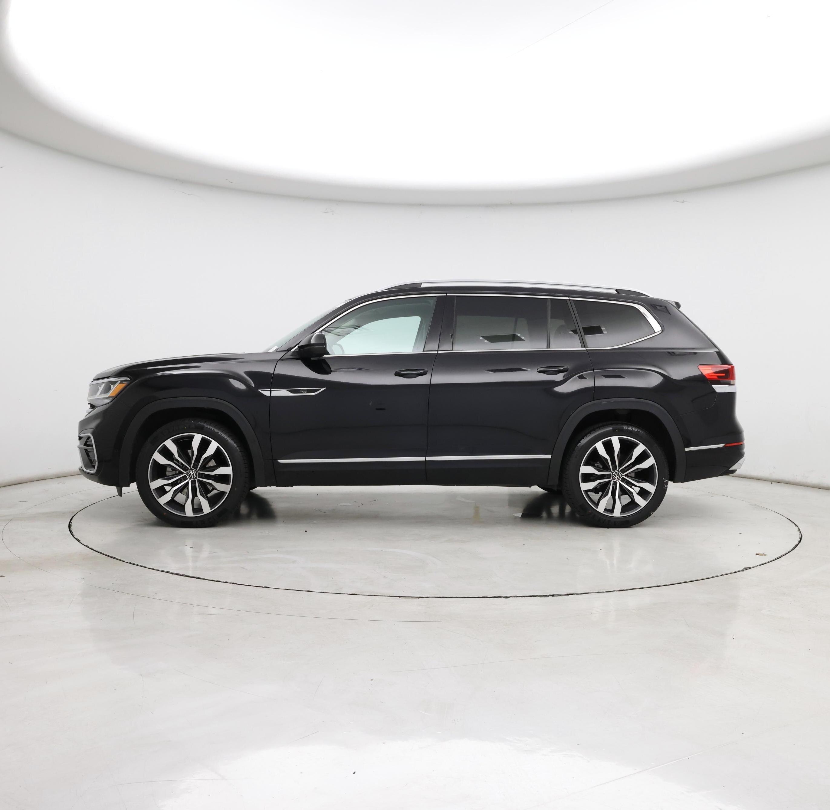Thumbnail: 2022 Volkswagen Atlas - 3